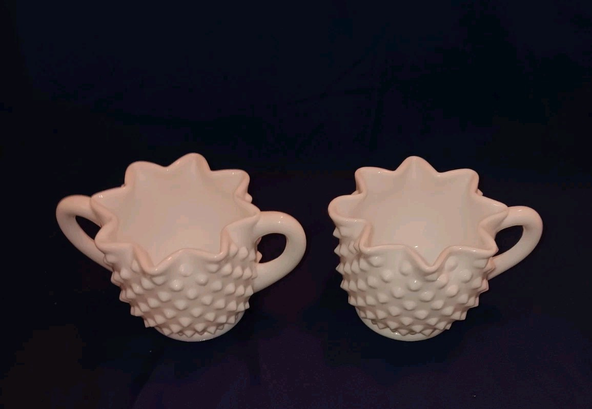 Fenton Art Glass HOBNAIL Milk White Creamer & Sugar star-shaped edge 3 Fenton Art Glass HOBNAIL Milk White Creamer & Sugar star-shaped edge 3
