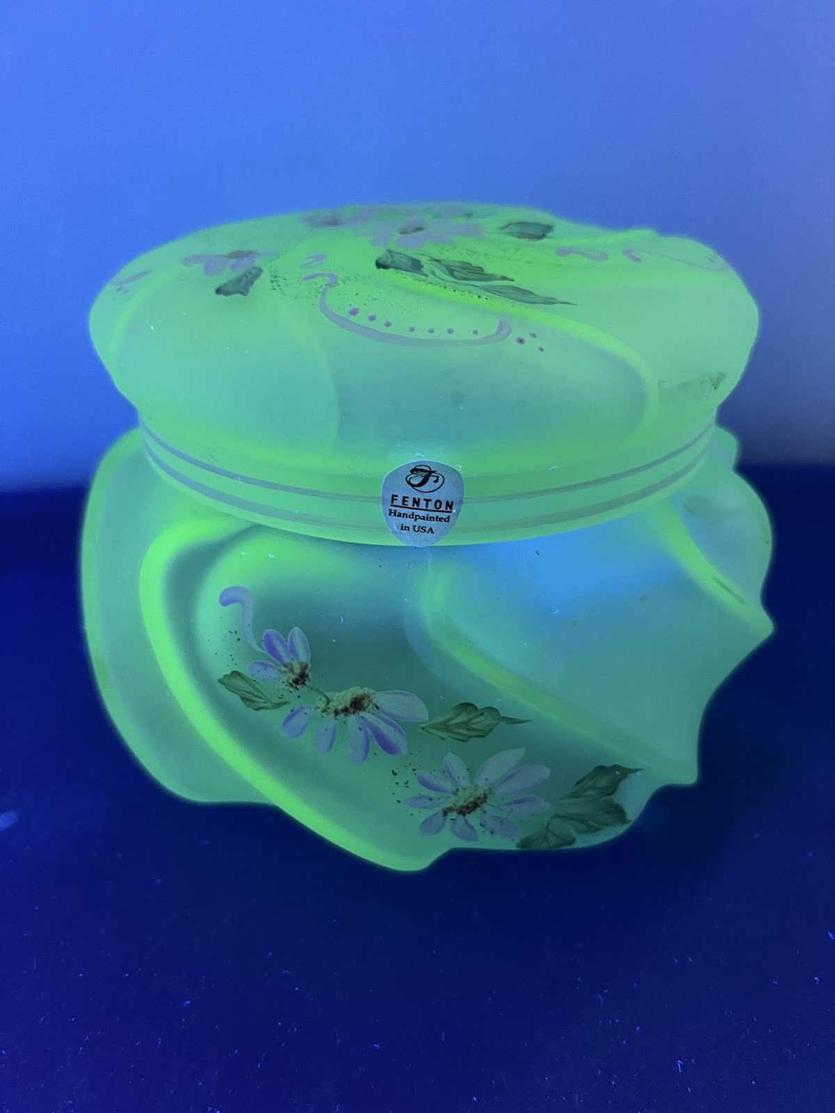 Uranium-Vaseline Dresser Jar Fenton With Lid Hand Painted Signed Beautiful Uranium-Vaseline Dresser Jar Fenton With Lid Hand Painted Signed Beautiful
