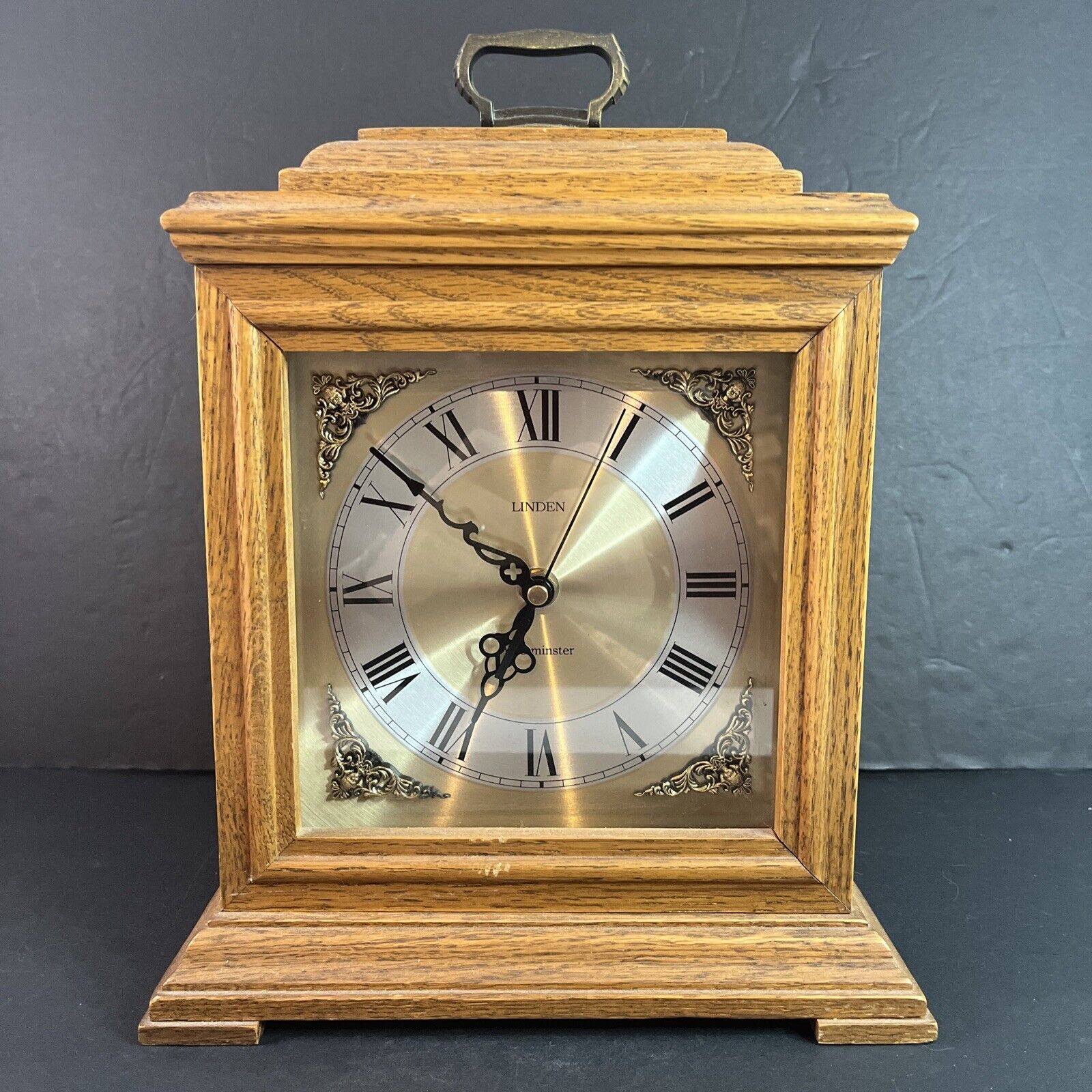 Vintage Linden Westminster Chime Mantel Clock Brown Light Wood Roman Num Works