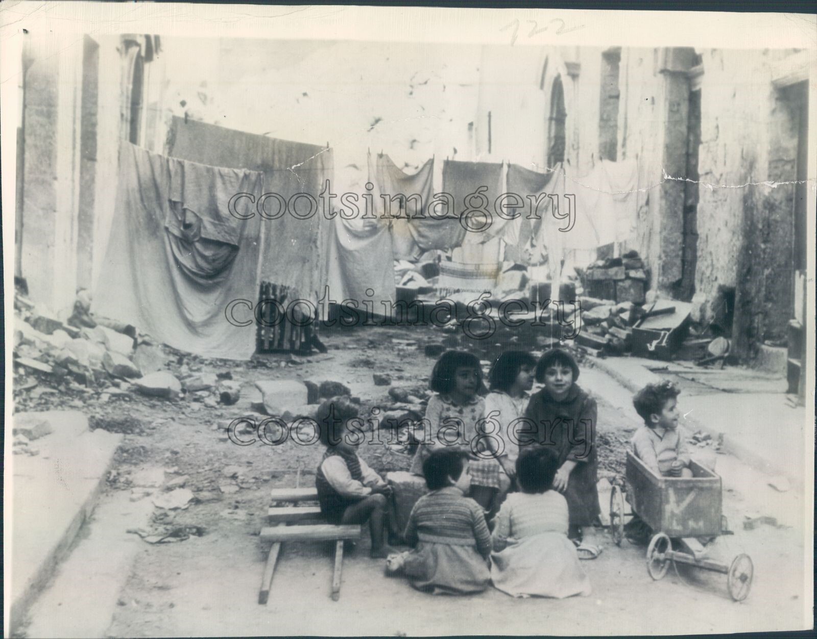 1942 Press Photo Children in Street War Ravaged Malta 1940s