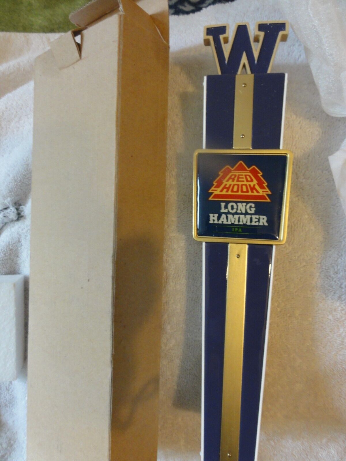 Rare Washington Huskies Football Red Hook Long hammer Beer Tap Handle NEW in BOX