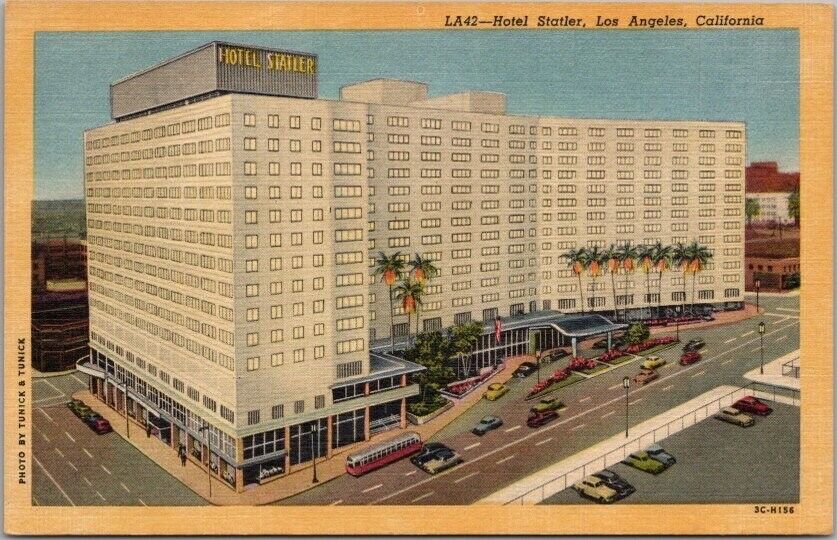 LOS ANGELES California Postcard HOTEL STATLER Street View / Curteich Linen 1950s