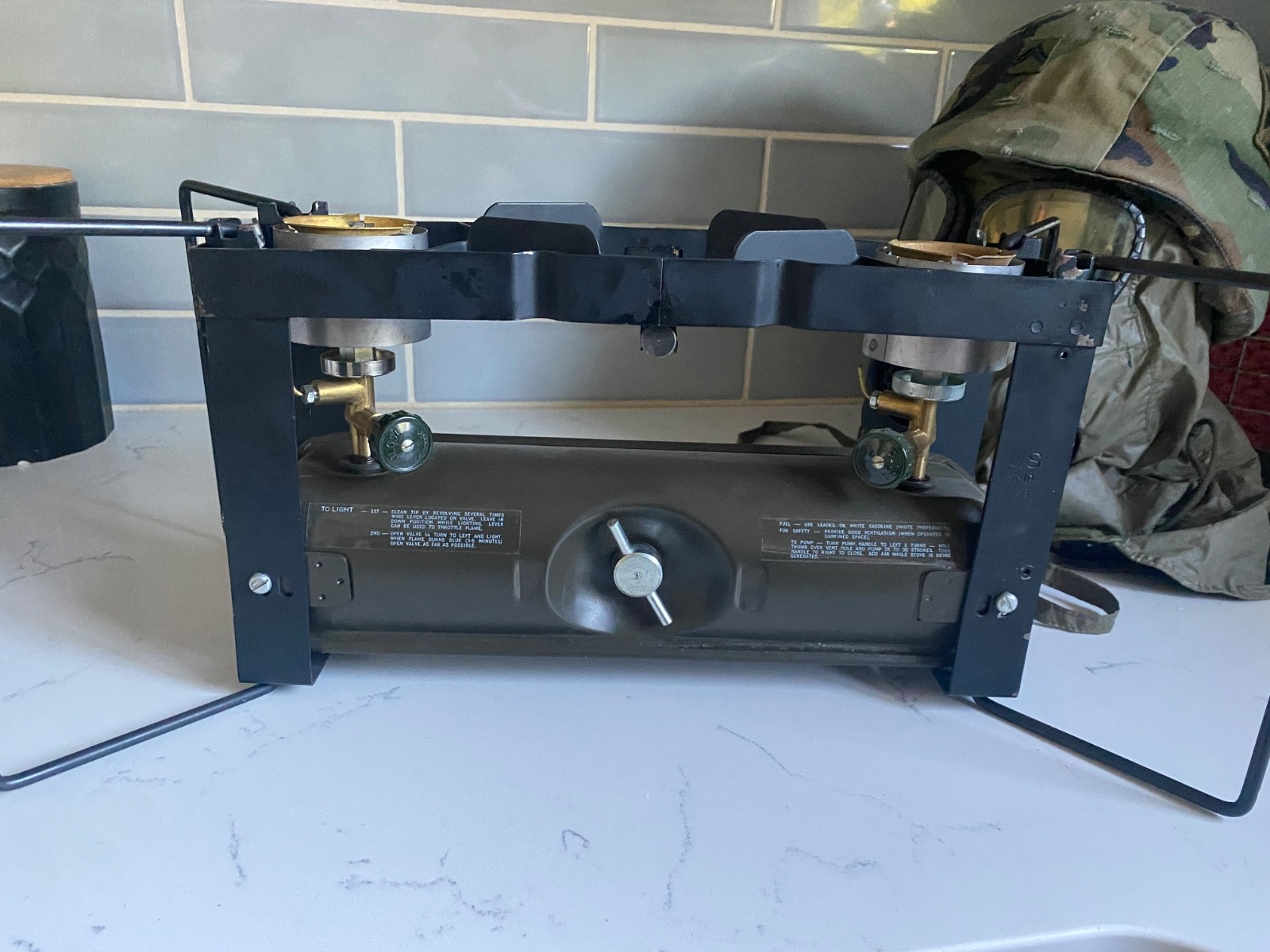 Military Coleman 523 duel stove burner - made in 1983 - close mint, unused