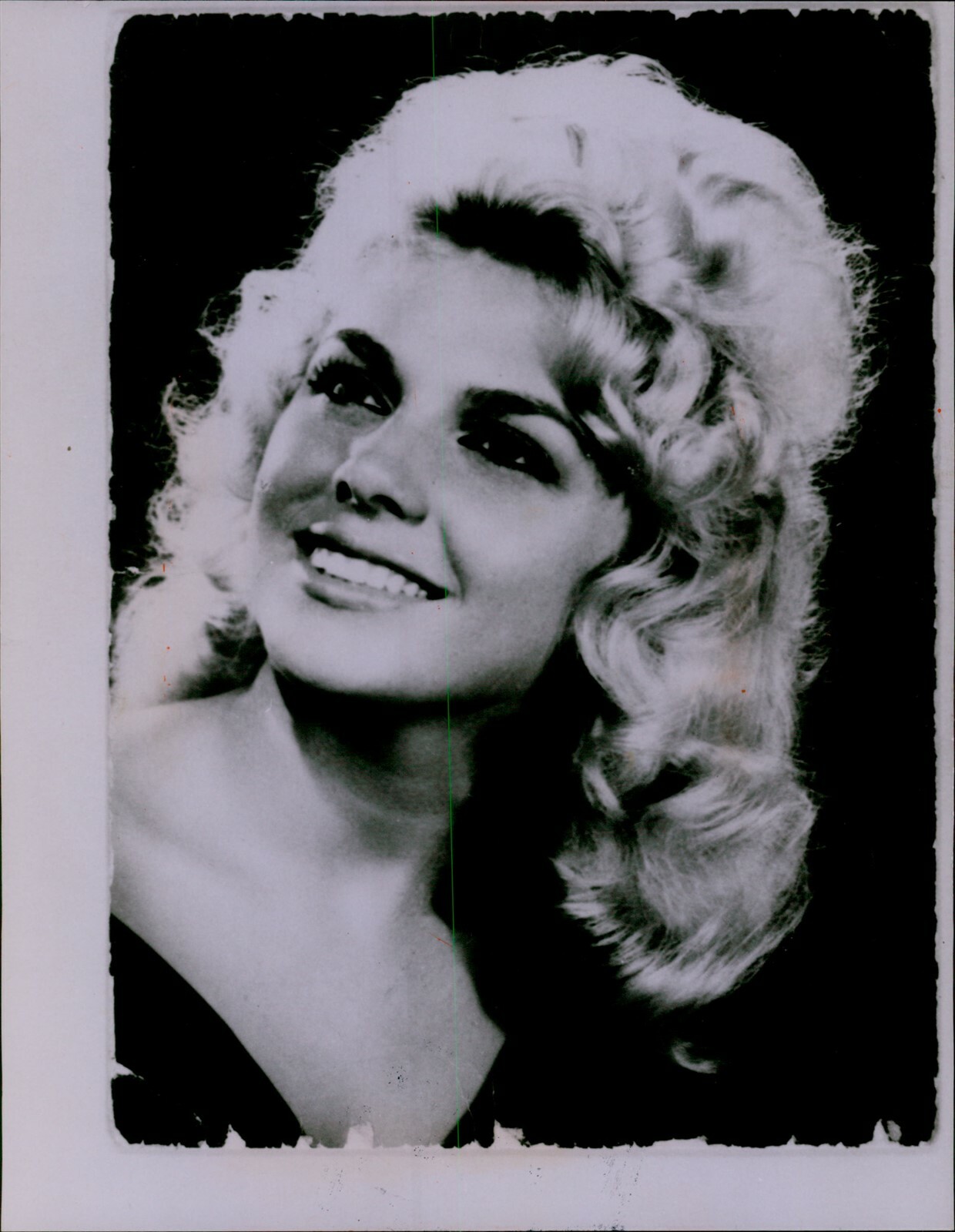 LG882 1976 Original Photo GORGEOUS SULTRY BLONDE Beautiful Young Woman Smiling
