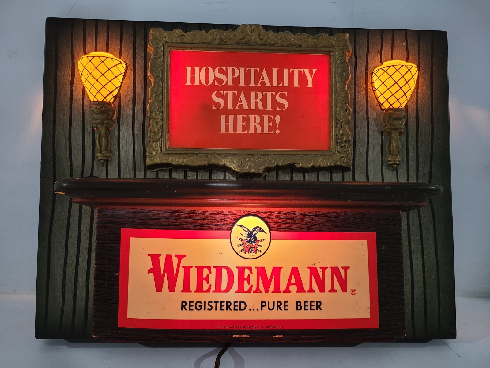 Vintage Wiedemann Beer Lighted Sign Hospitality Starts Here Fire Place (TESTED)