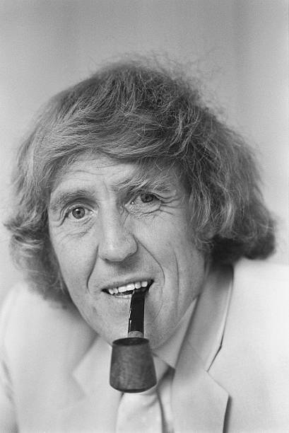 English Comedian & Entertainer Rod Hull Smoking A Pipe 1983 OLD PHOTO