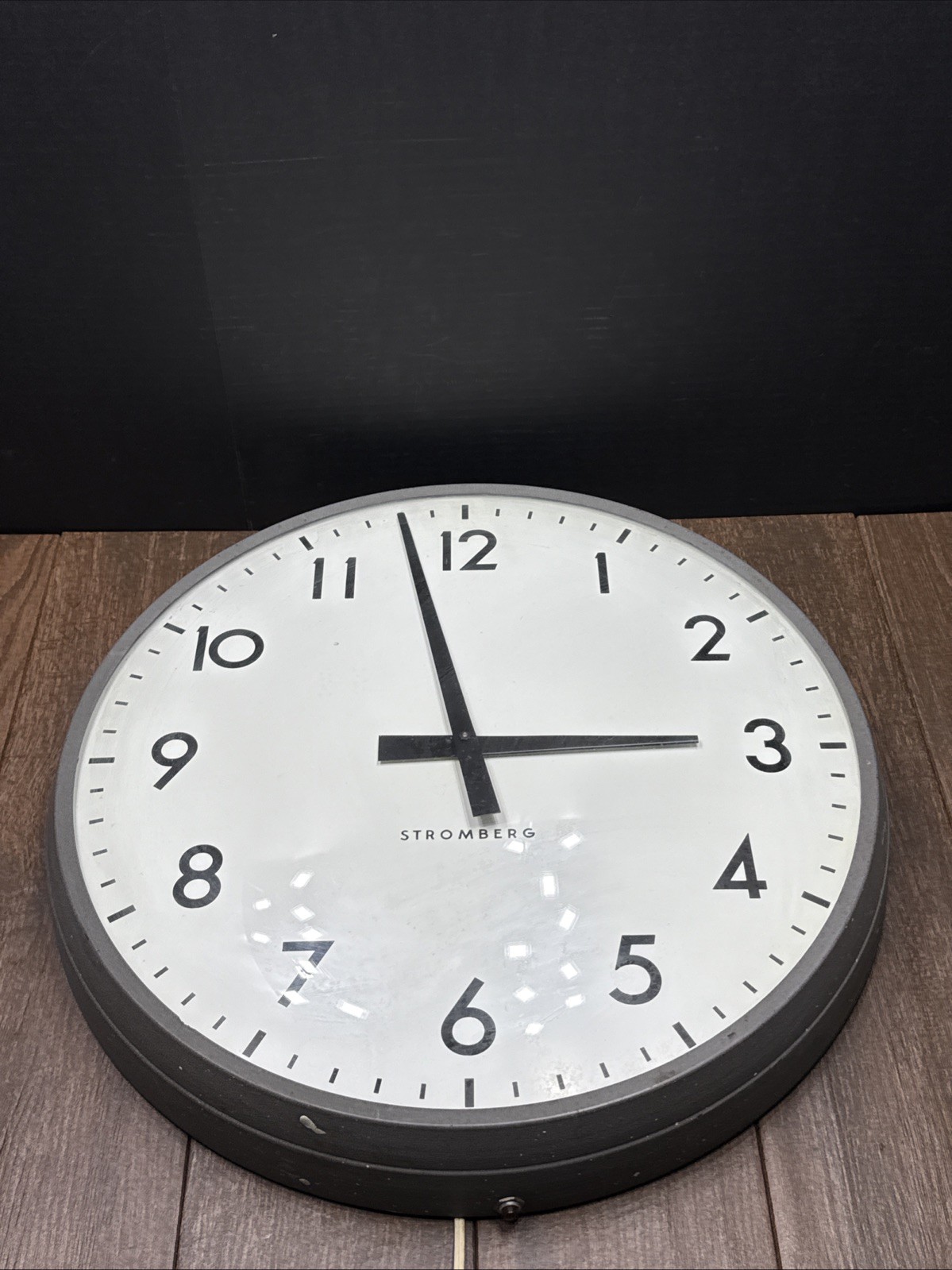 Vintage Stromberg  Auto Set Clock 20” MADE IN THE USA
