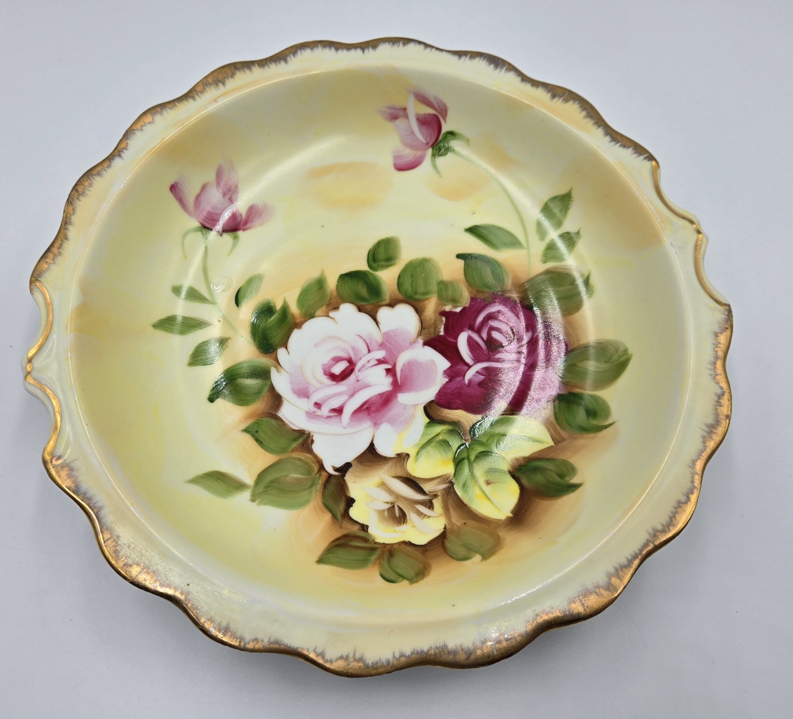Floral Rose Serving Plate Gold Trim Scalloped Edge Made In JAPAN Handpainted 9.5
