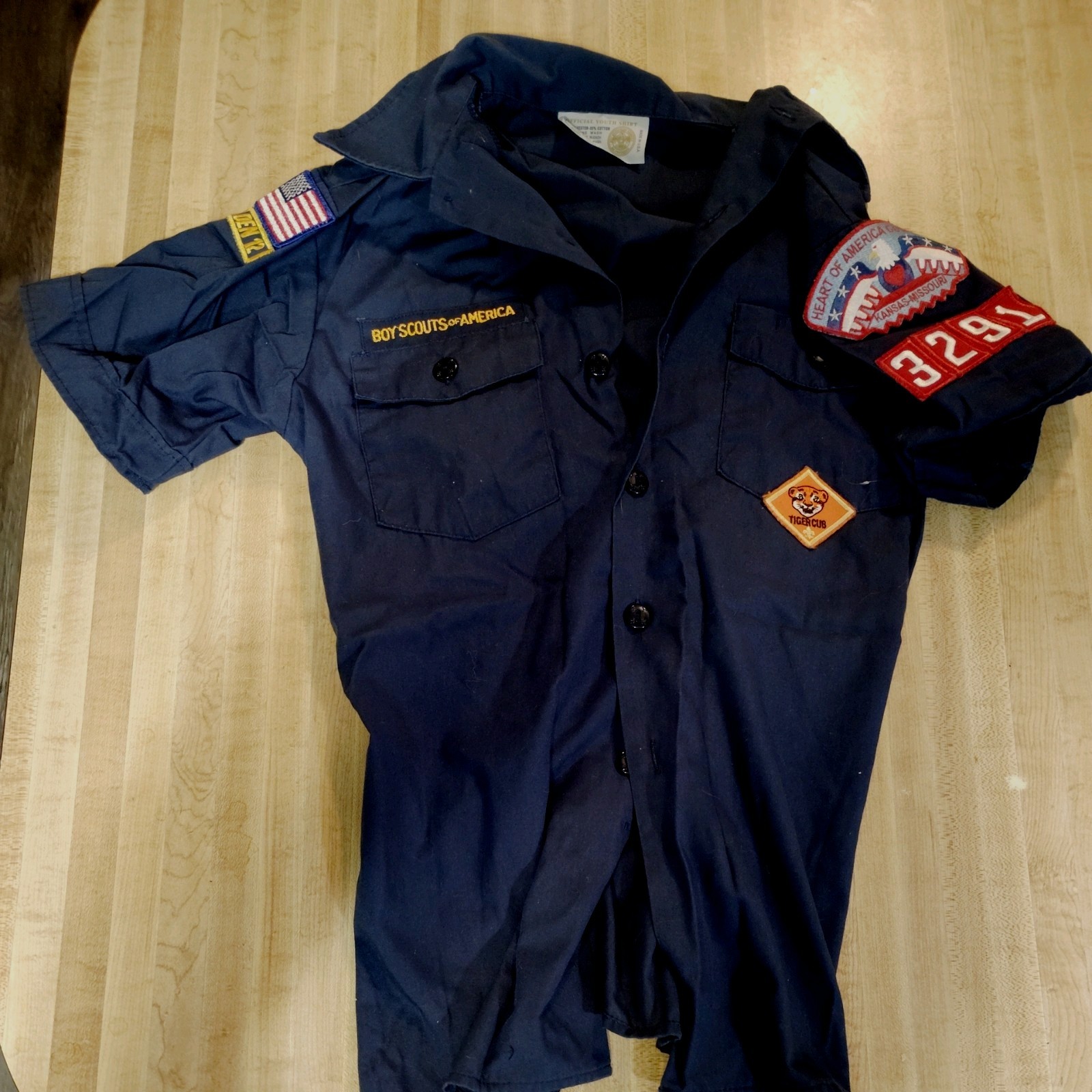 Vintage Boy Scouts of America/Cub Scouts Navy shirt Heart of America Nice Vintage Boy Scouts of America/Cub Scouts Navy shirt Heart of America Nice