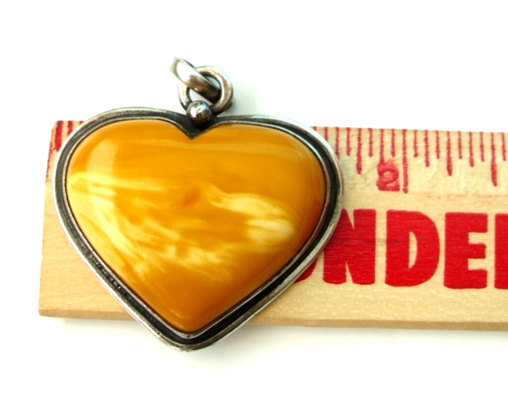 ❤❤ BEAUTIFUL Vtg HUGE Thick HEART Egg Yolk Genuine AMBER Sterling SILVER Pendant