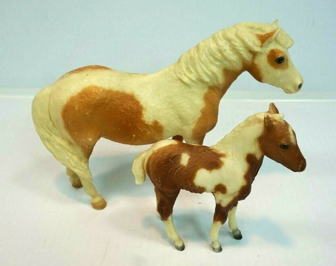 1980\'s BREYER MARGUERITE HENRY\'S MISTY (20) & STORMY (19) PONIES of CHINCOTEAGUE
