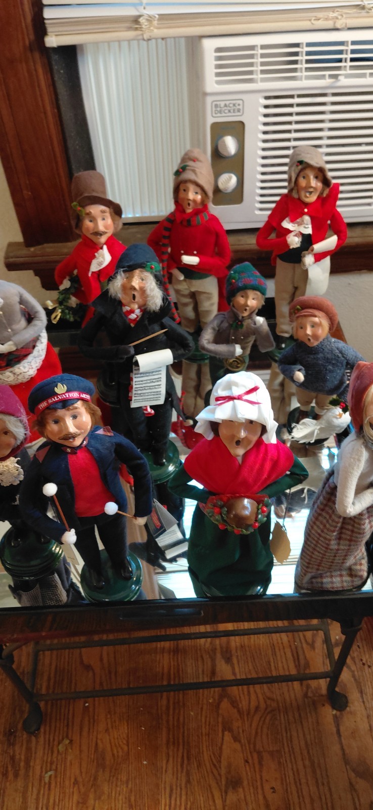 Vintage Byer’s Choice  Carolers 11 Different, Some With Tags