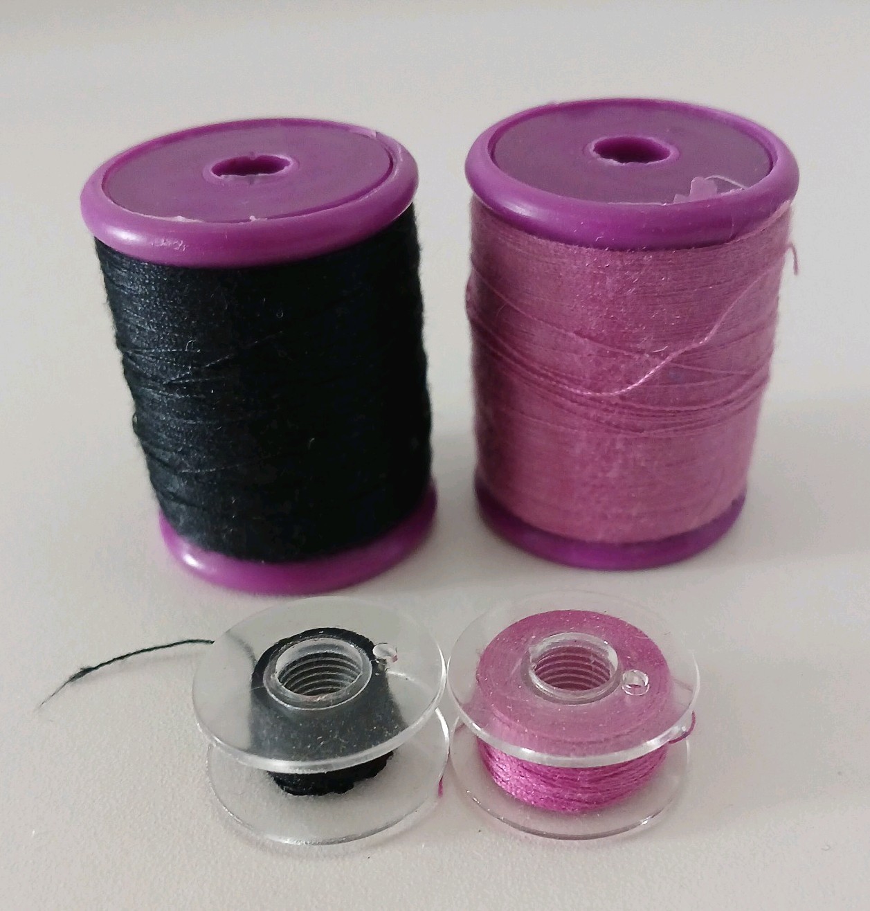 Bratz 2006 Vintage Sewing Machine Sewing Thread- 4 Spools-Purple & Black Y2K Bratz 2006 Vintage Sewing Machine Sewing Thread- 4 Spools-Purple & Black Y2K