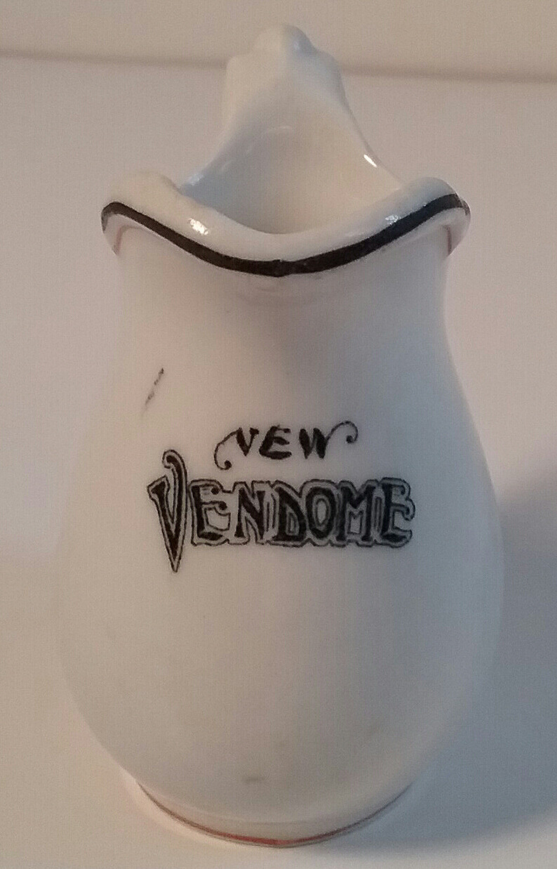 New Vendome Vintage 1920\'s Restaurant Ware Mini 2 oz. Ceramic Pitcher/ Creamer