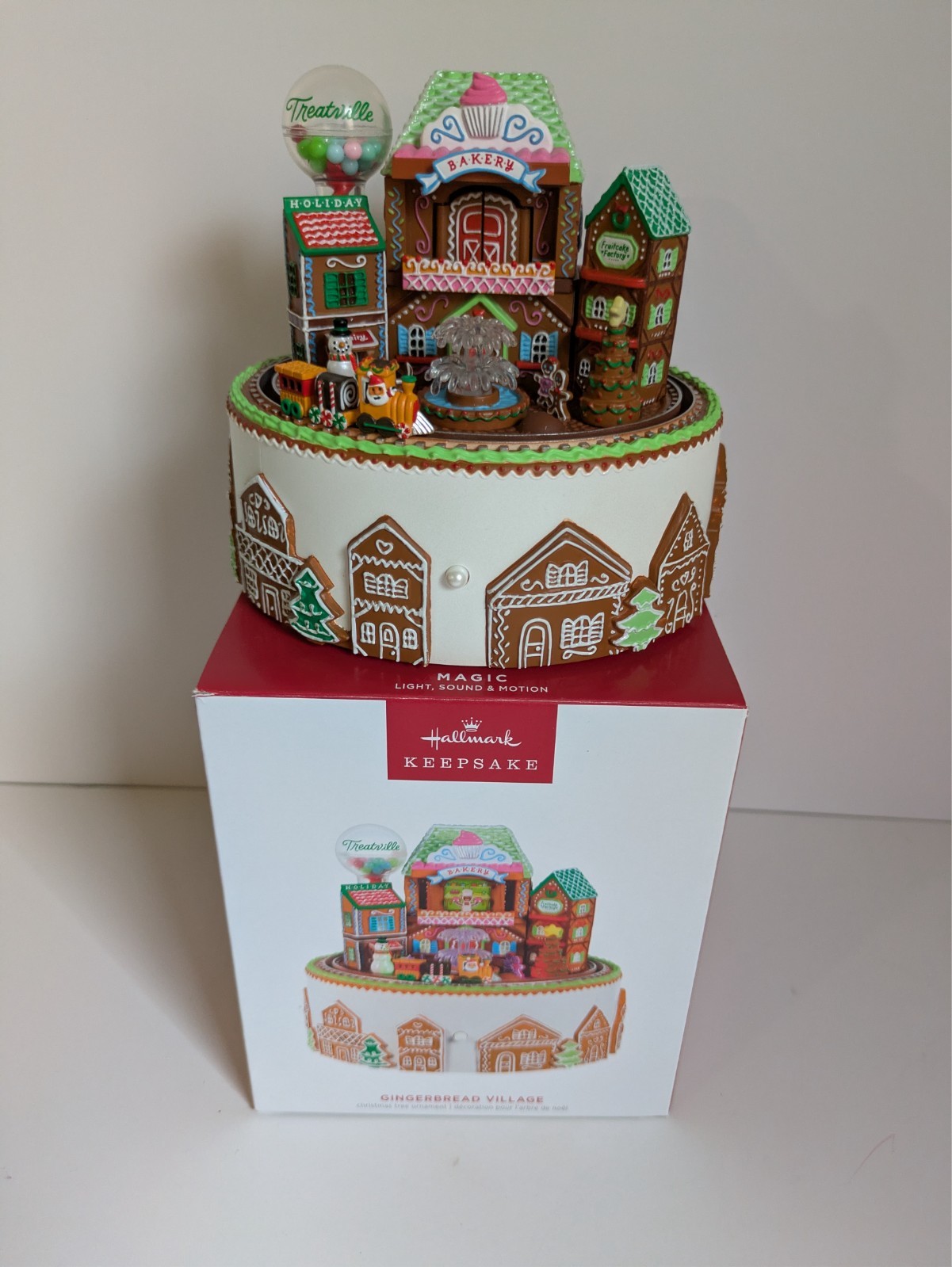 NEW Hallmark 2023 Gingerbread Village Magic musical ornament See Video