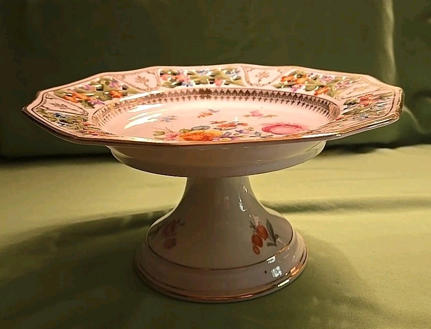 Schumann Bavaria Dresdener Art Porcelain Bon Bon Footed Tray ~ Excellent Conditi Schumann Bavaria Dresdener Art Porcelain Bon Bon Footed Tray ~ Excellent Conditi