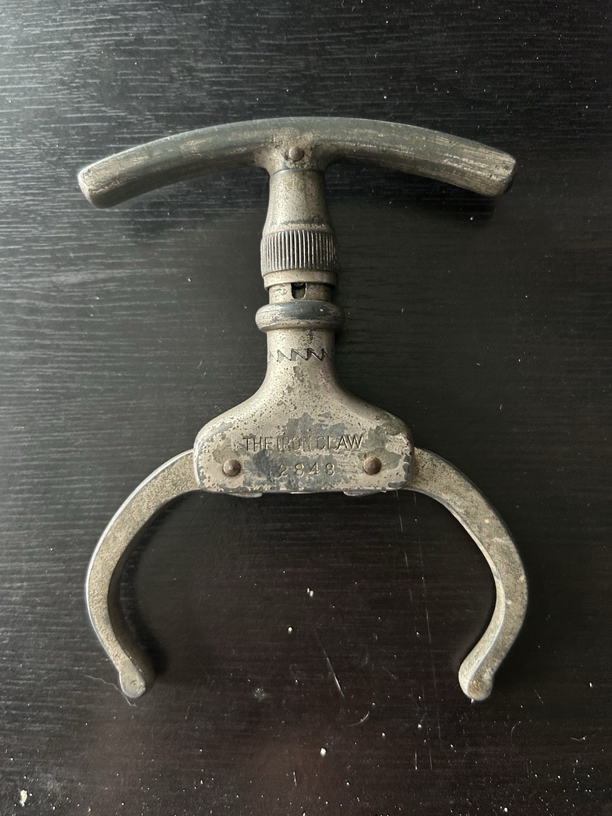 Vintage Argus Mfg Co. “Iron Claw” Second Version 2848 Come-Along Wrist-Breaker