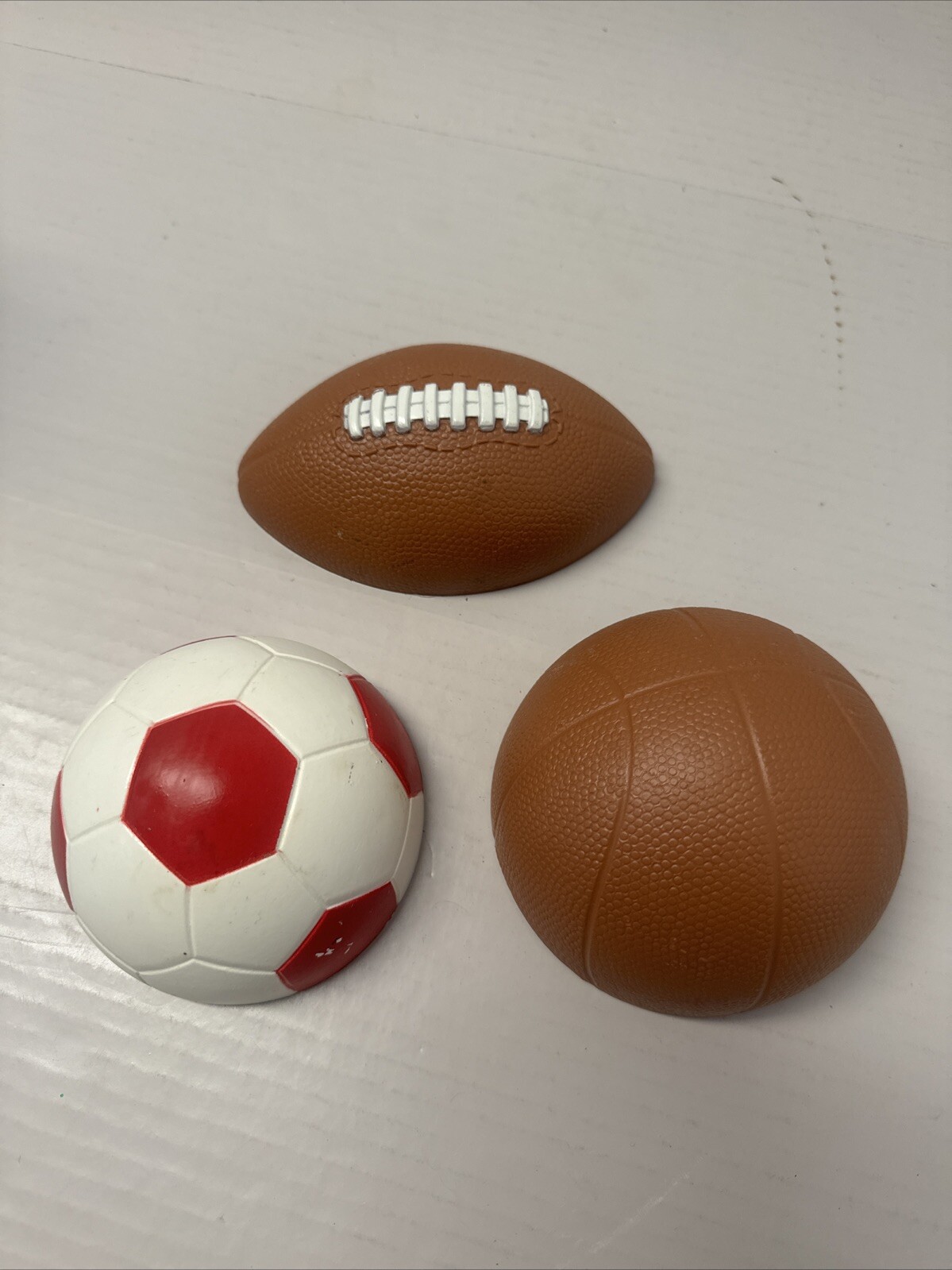 Sports balls football soccer basketbal child's room decor  Homco vtg wall plaque