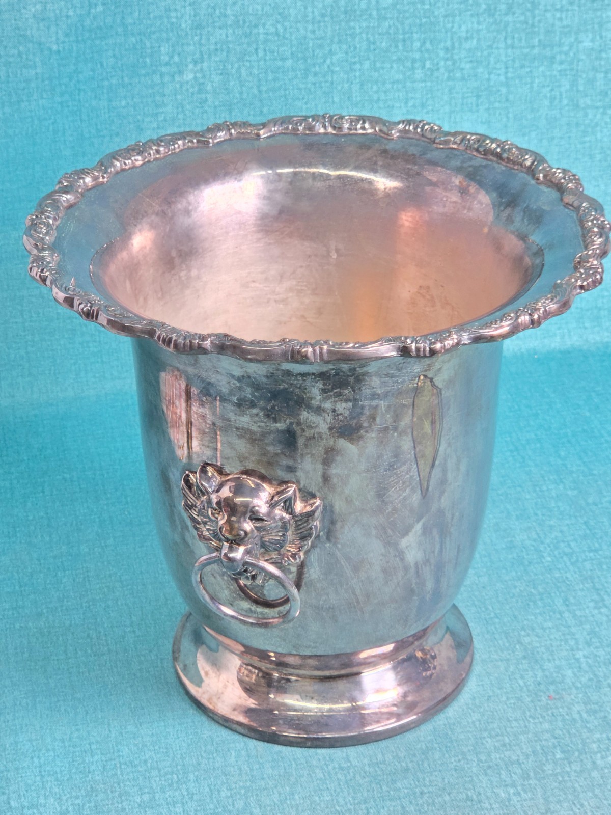 Vintage Poole Silver Co. Hollywood Regency Lion Head Champagne/Ice Bucket