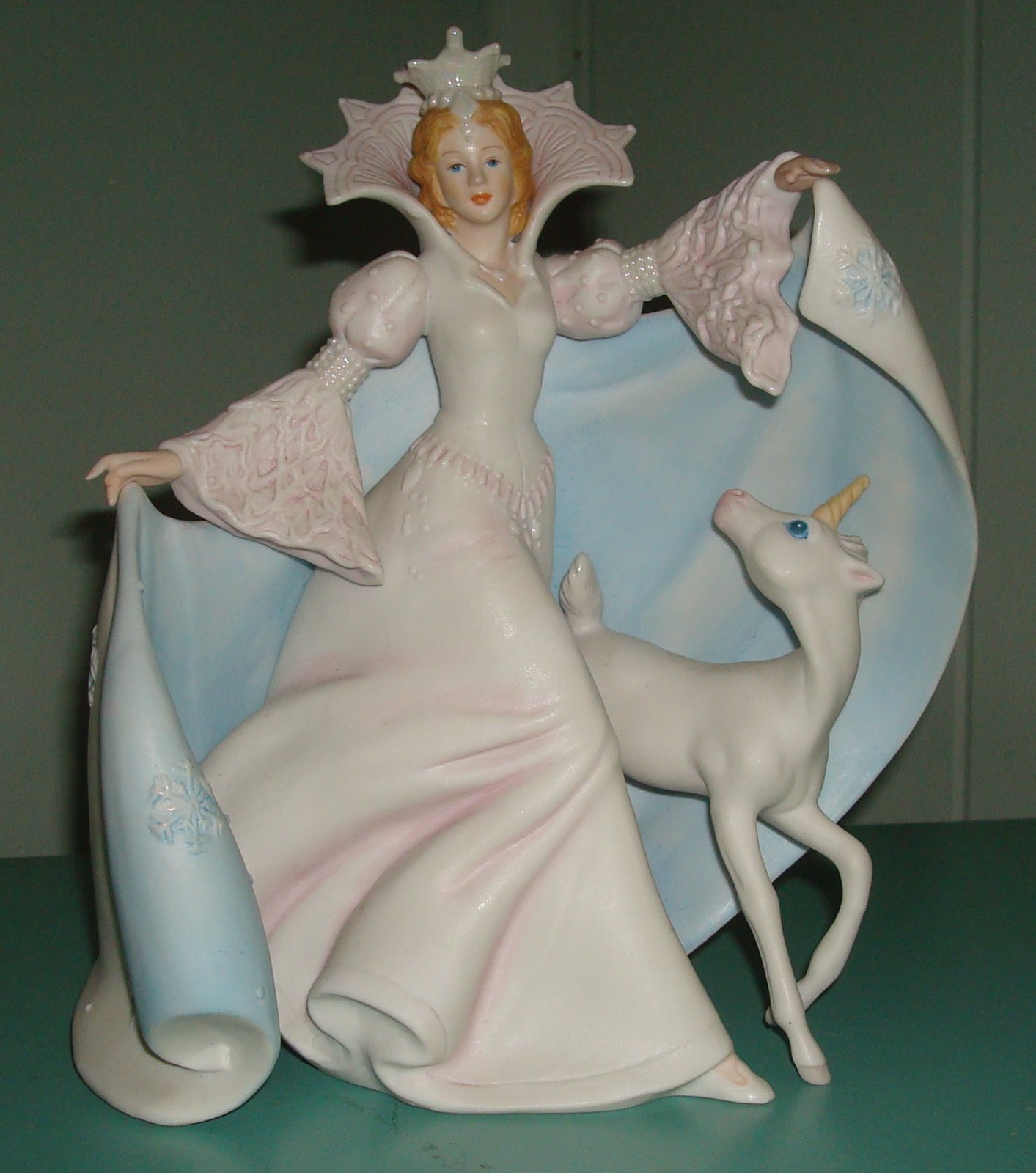 Enesco Elusive Legends Snow Queen - 7 5/8\