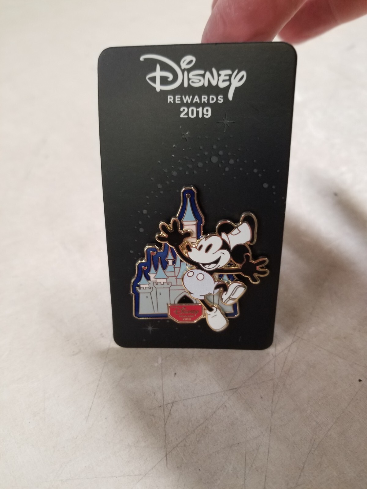 Disney Visa Rewards Card 2019 Mickey Mouse 90th STEAMBOAT WILLIE CASTLE Pin