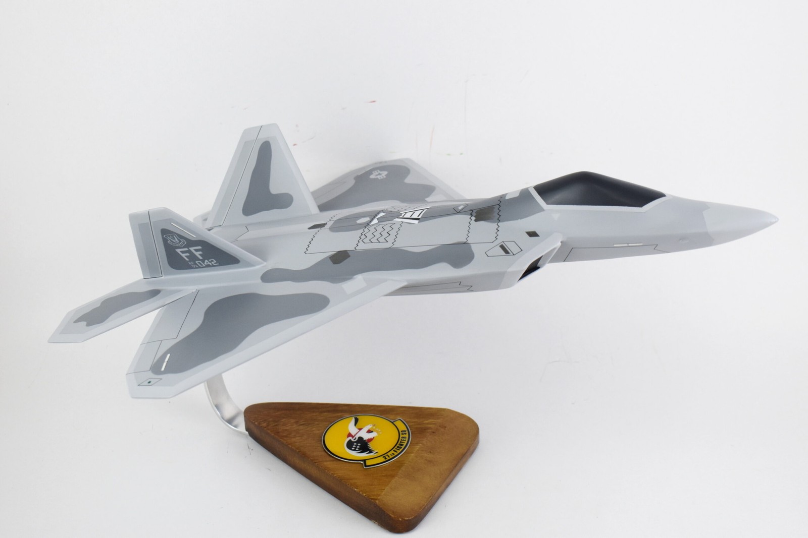 Lockheed Martin® F-22 Raptor®, 27th FS Fighting Eagles, Mahogany Scale Model