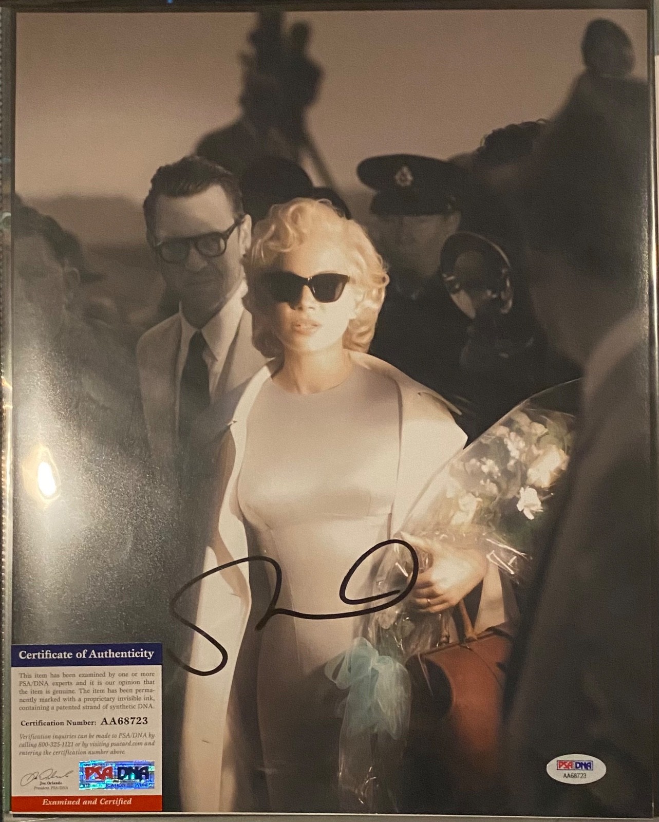 Michelle Williams My Week with Marilyn Autographed Signed 11x14 Photo PSA / DNA