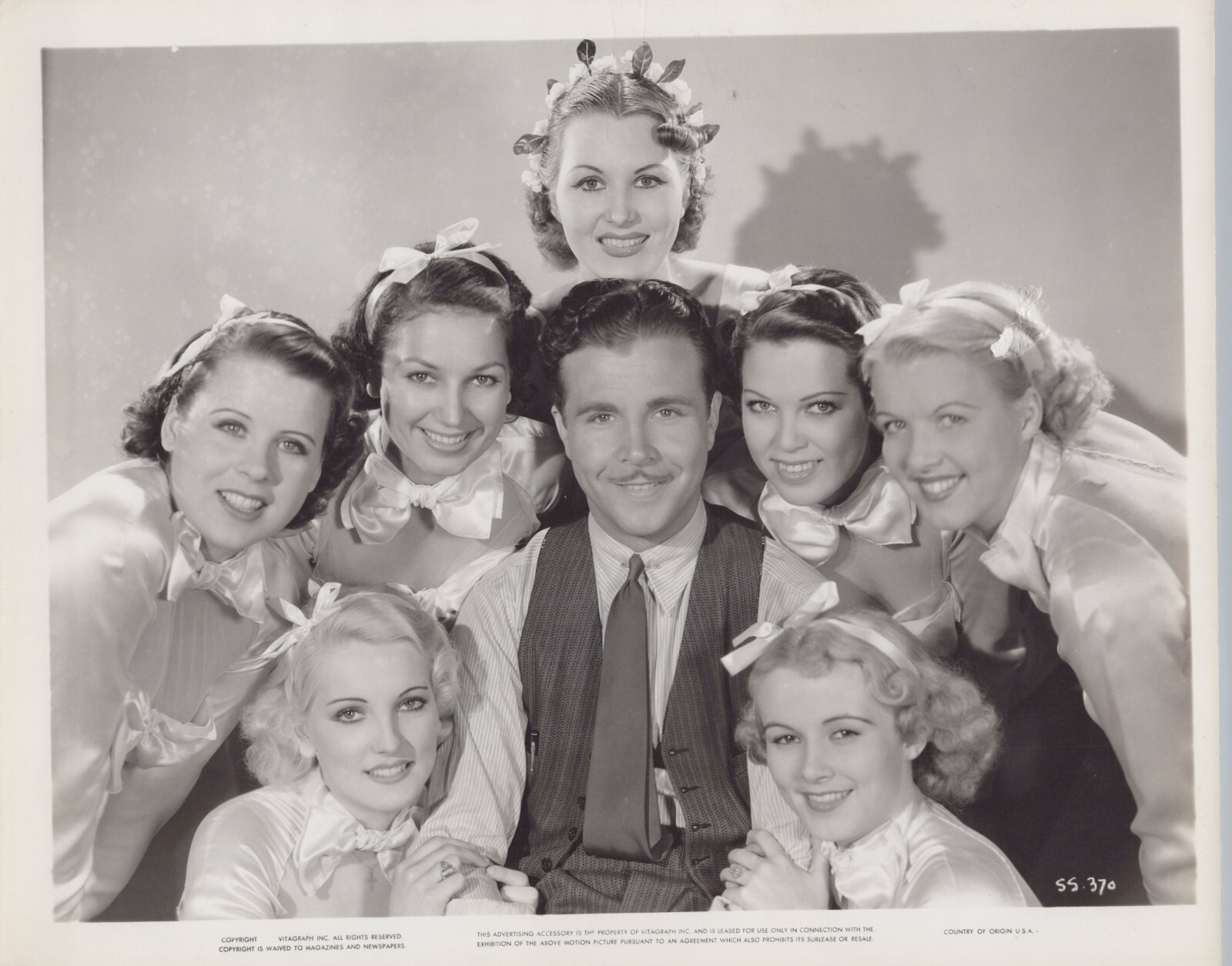 Gloria Faythe + Muriel Gordon + Dick Powell + Mildred Dixon (1950s) Photo K 539