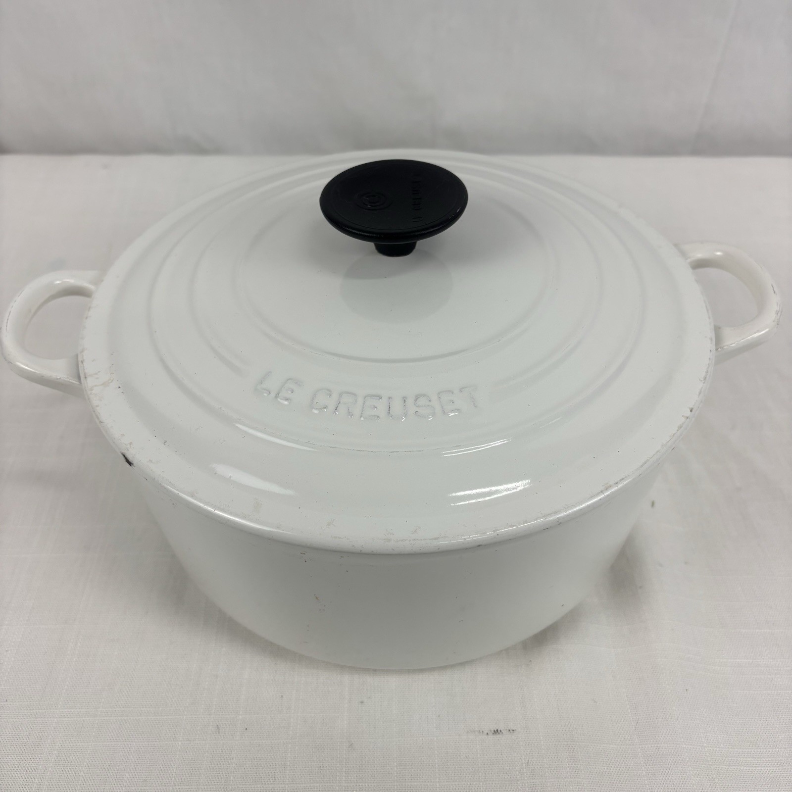 VTG Le Creuset Dutch Oven H2 24 Round w/Lid White Cast Iron Made in France READ