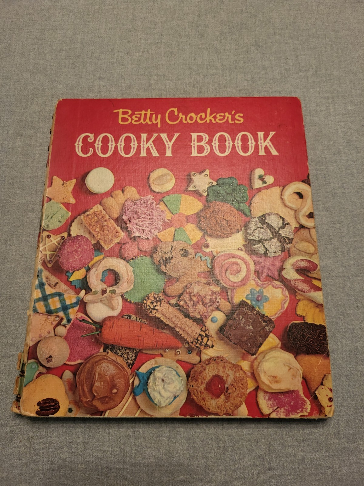 Betty Crocker\'s Cooky Book 1963 1st ed / 3rd printing Betty Crocker\'s Cooky Book 1963 1st ed / 3rd printing