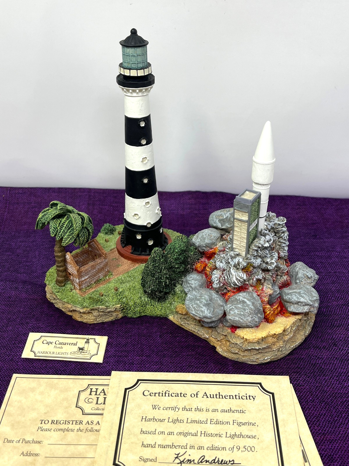 1996 HARBOUR LIGHTS CAPE CANAVERAL LIGHTHOUSE FIGURINE - COA #163