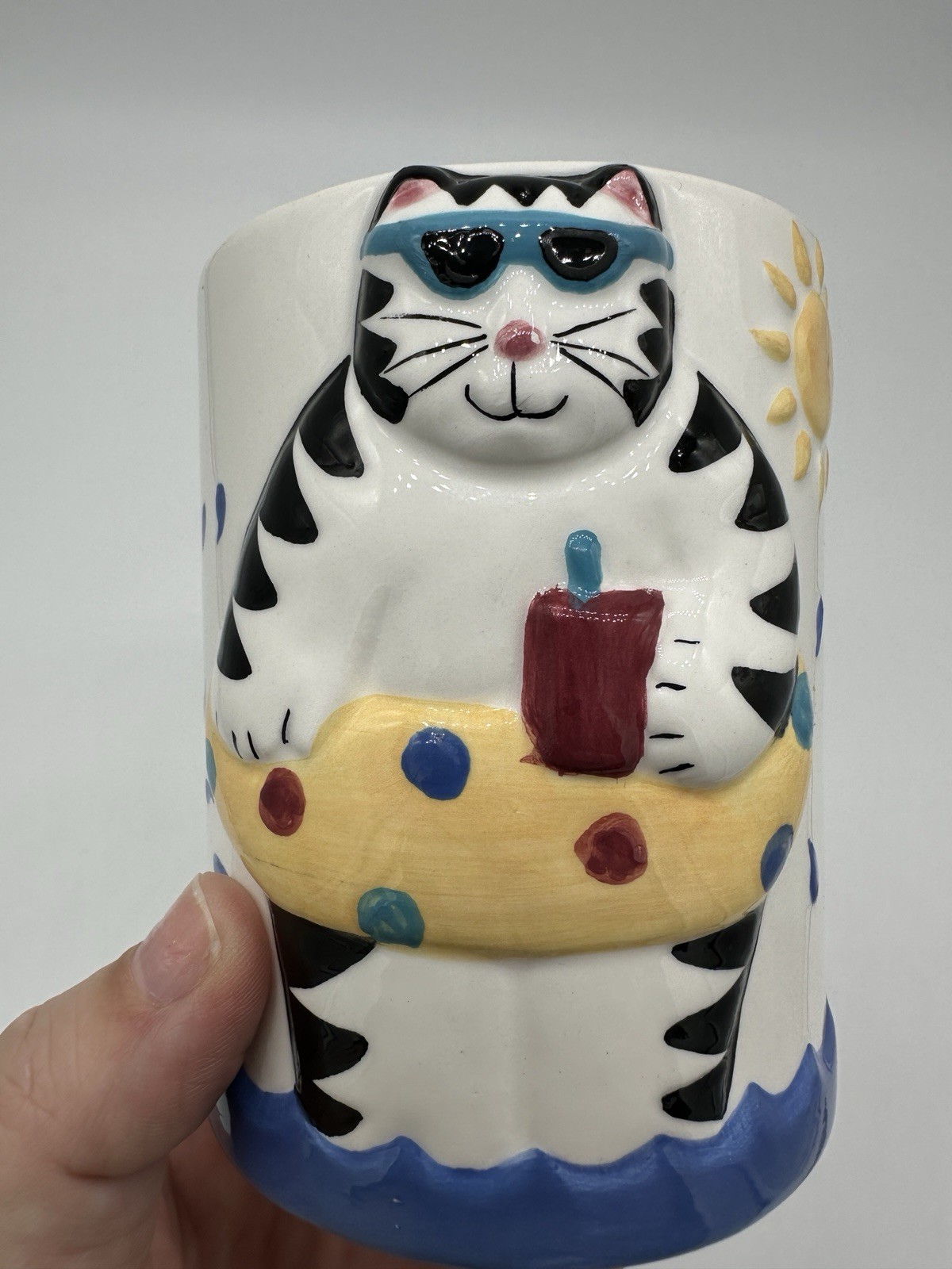 Whimsical Bacova 1994 COCO DOWLEY CAT Bathroom Cup Ceramic Beach Swimming Whimsical Bacova 1994 COCO DOWLEY CAT Bathroom Cup Ceramic Beach Swimming