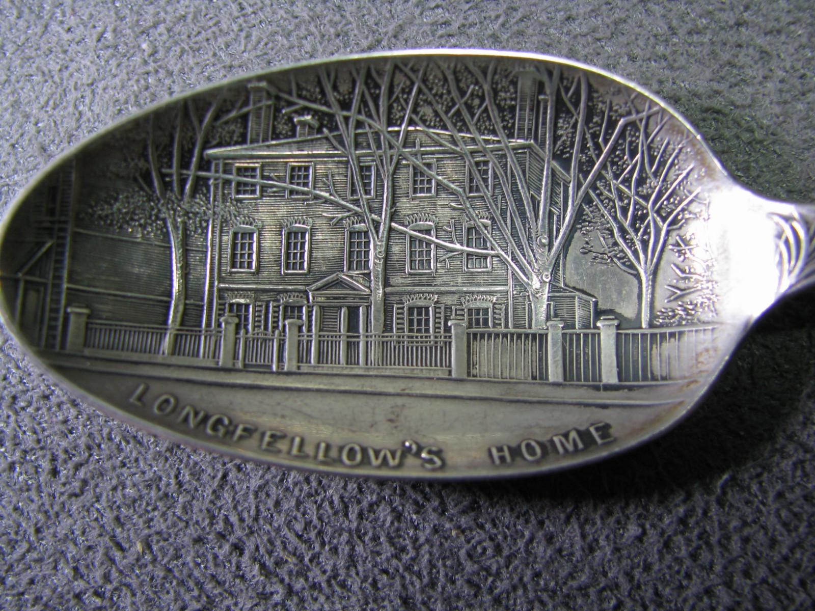 Excellent Sterling  Silver Henry Wadsworth Longfellow Home Souvenir Coffee Spoon