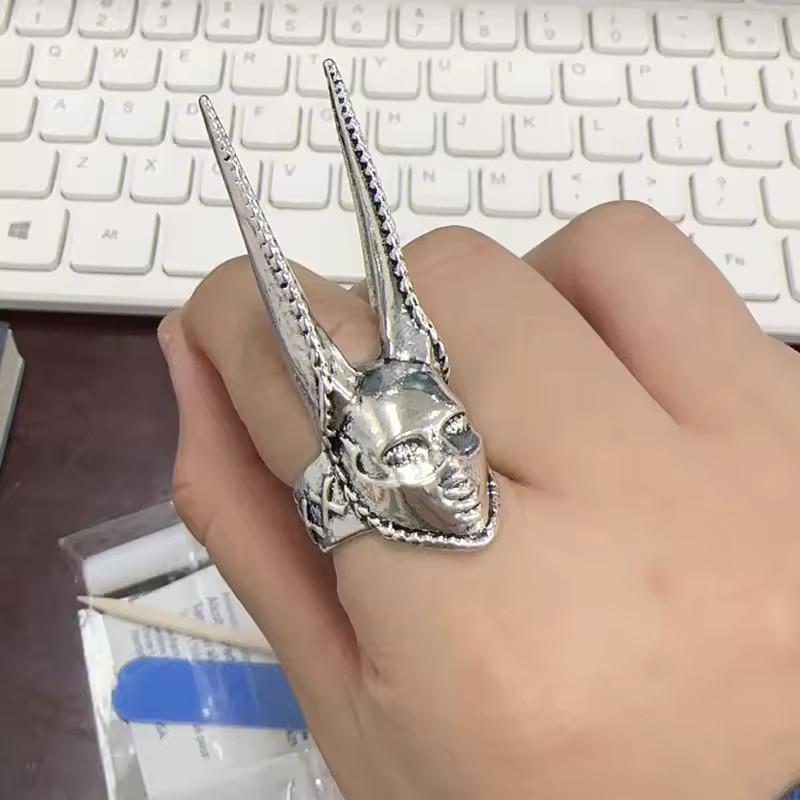 JoJo\'s Bizarre Adventure Adjustable Skull Ring Cosplay Jewelry Gift