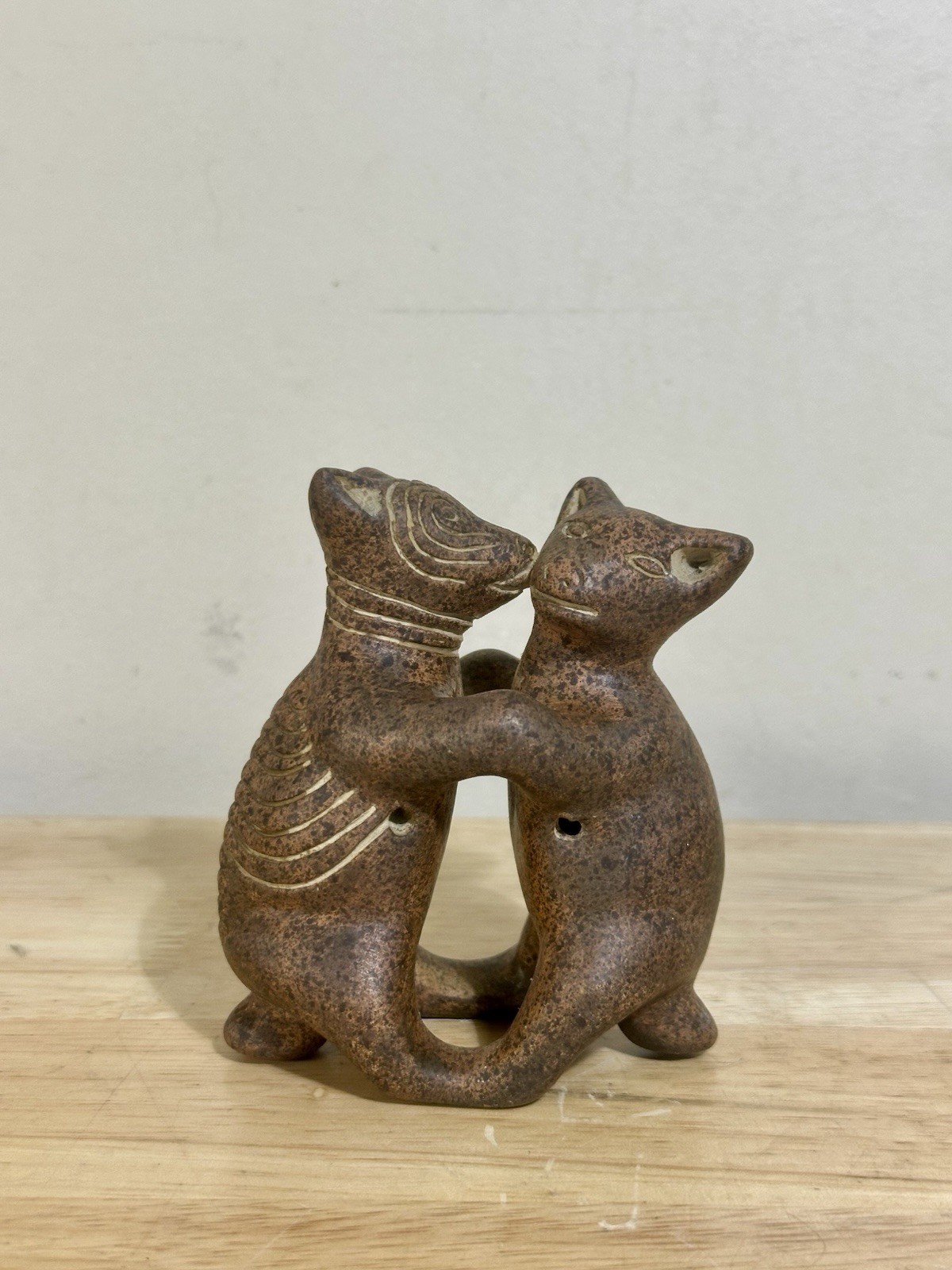 Vintage Terracotta Mayan Colima Dancing Dogs Figurine Clay Sculpture 4x3.5”