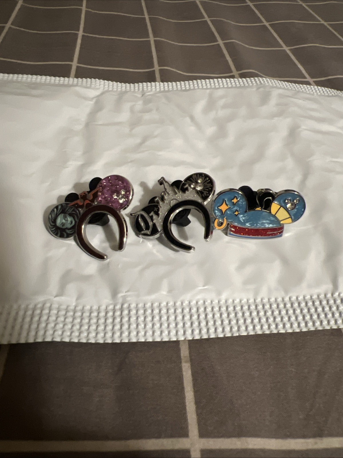 Disneyland 3 super chaser pins Wave A & B 2025 & 2026,