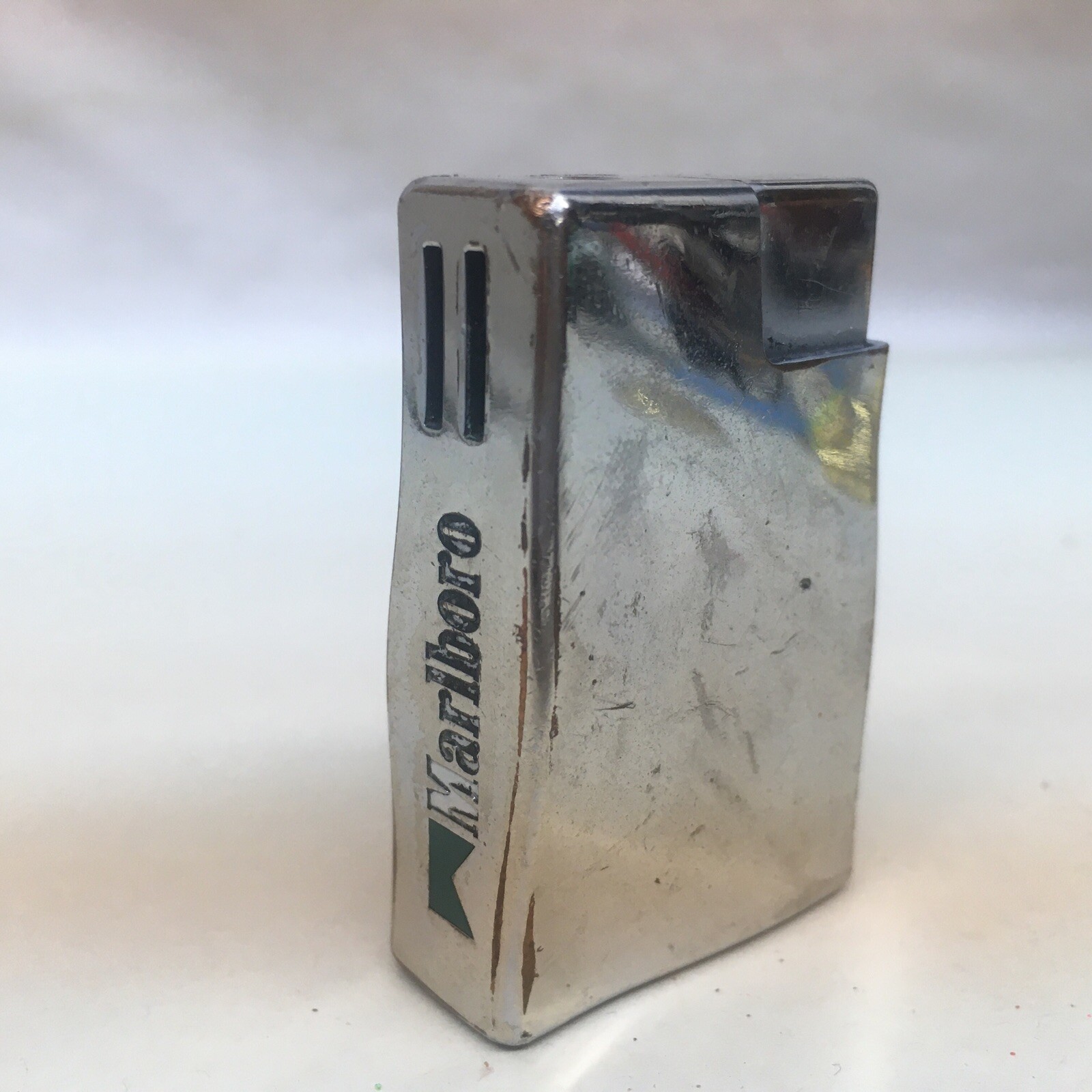Marlboro Menthol Chrome Green Roof on Side Lighter - Unique HTF