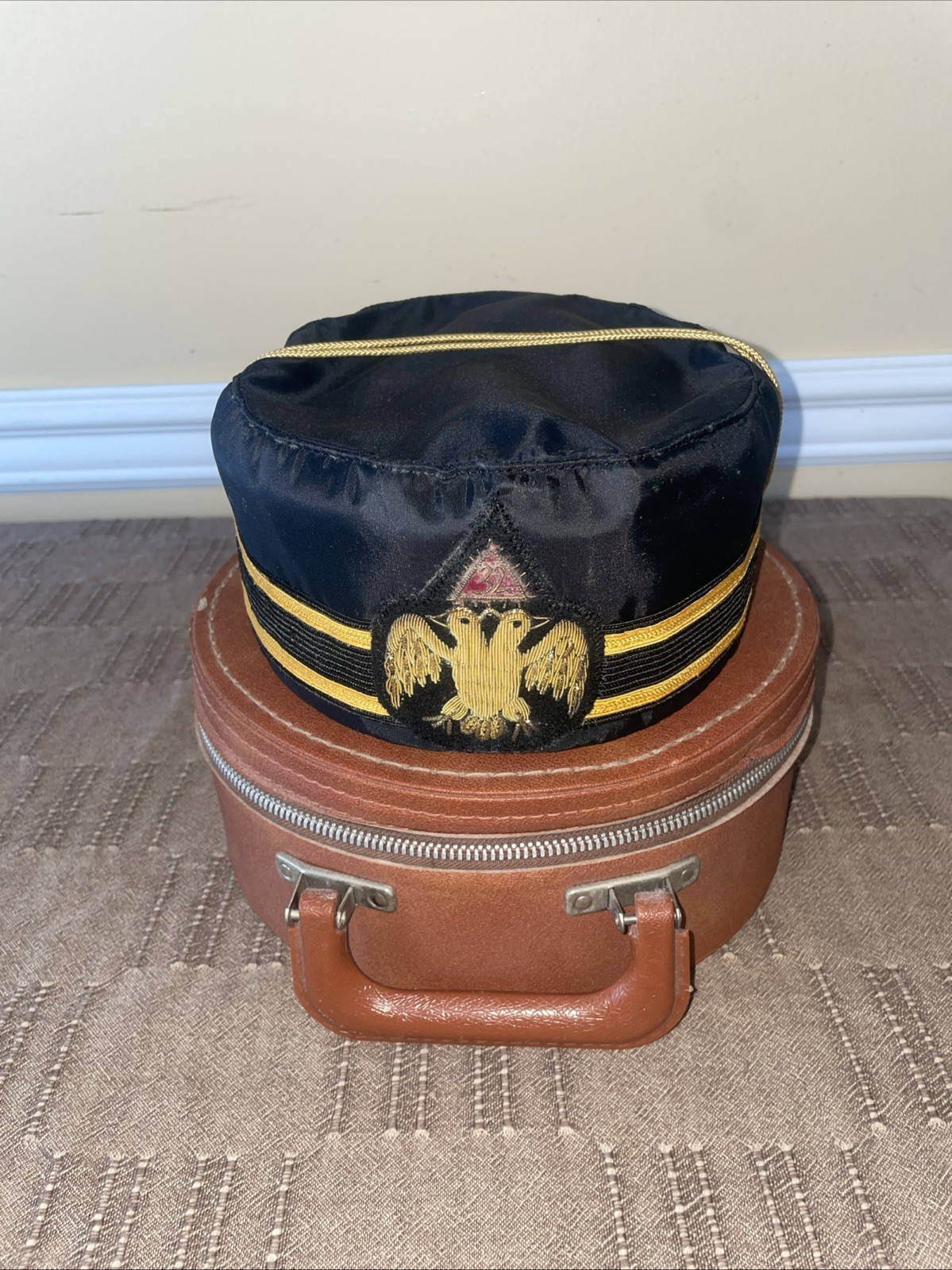 VINTAGE 32nd Freemason Double Eagle Masonic Scottish Rite Hat & Brown Carry Case