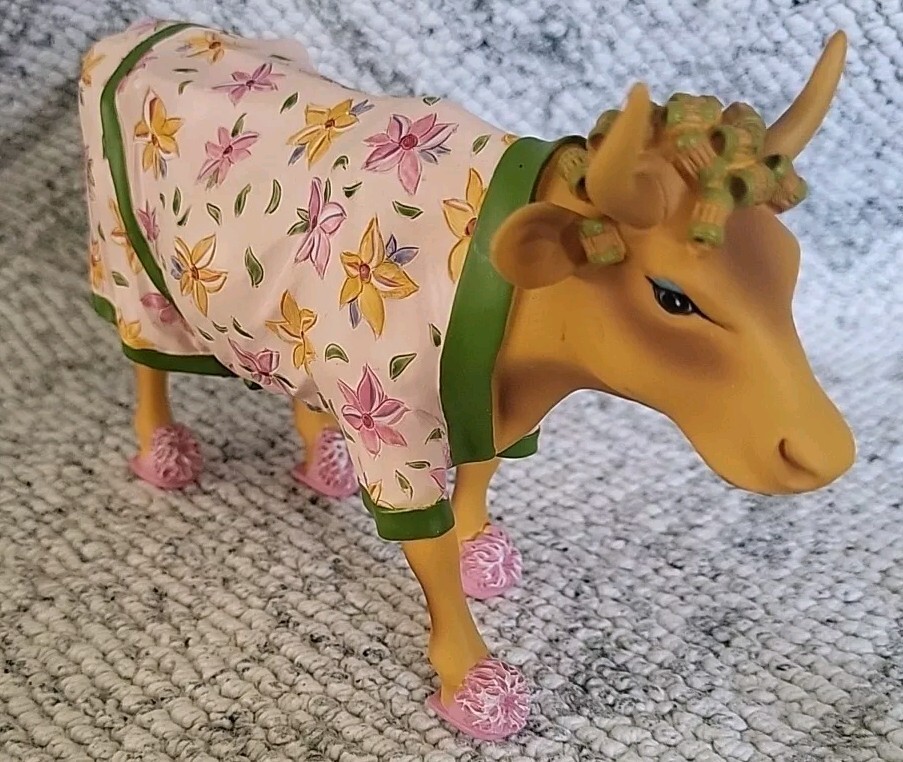 Cow Parade “ Early Show” #9129  2000, Figure Westland