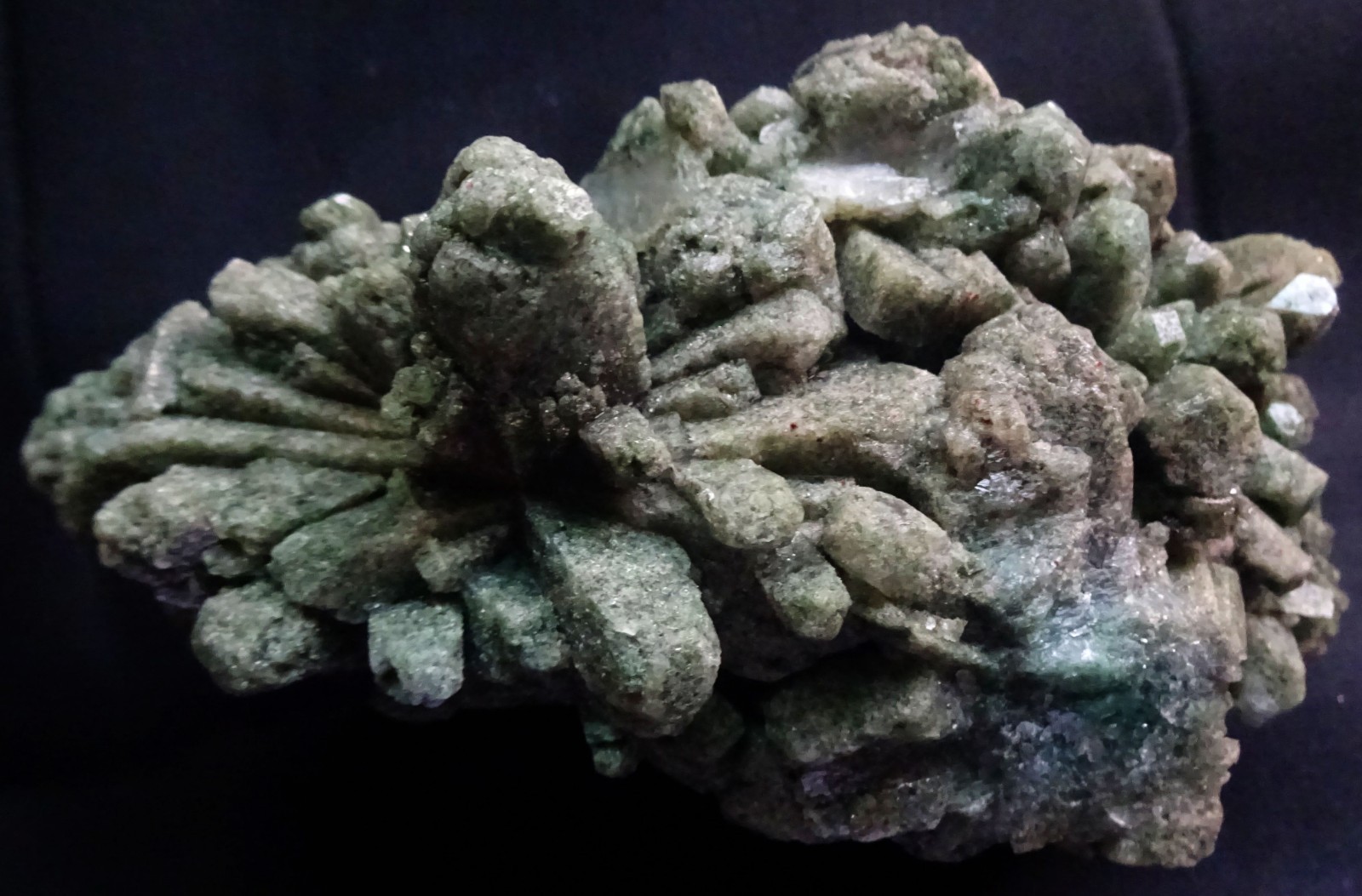 AWESOME MARSHY GREEN APOPHYLLITE CRYSTALS FORMATION Minerals Specimens