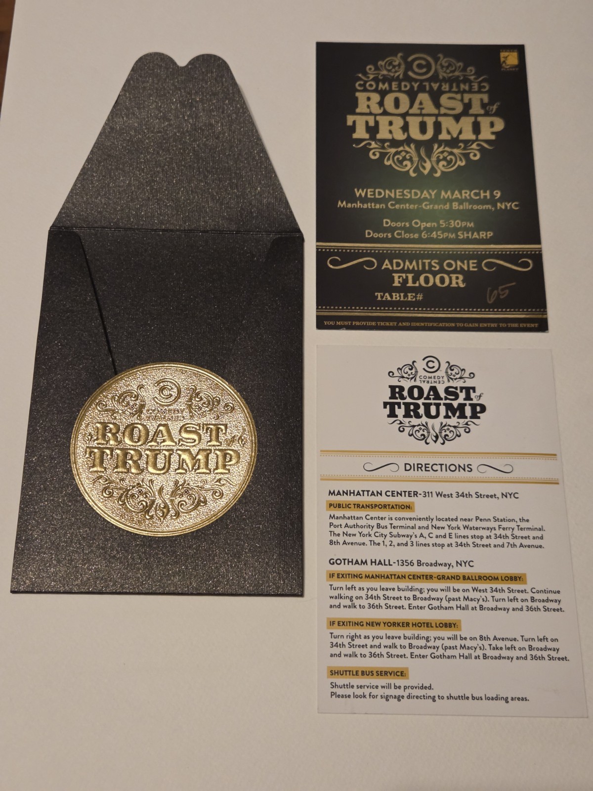 RARE 2011 ROAST OF DONALD TRUMP TICKET INVITATION COMEDY CENTRAL COMPLETE
