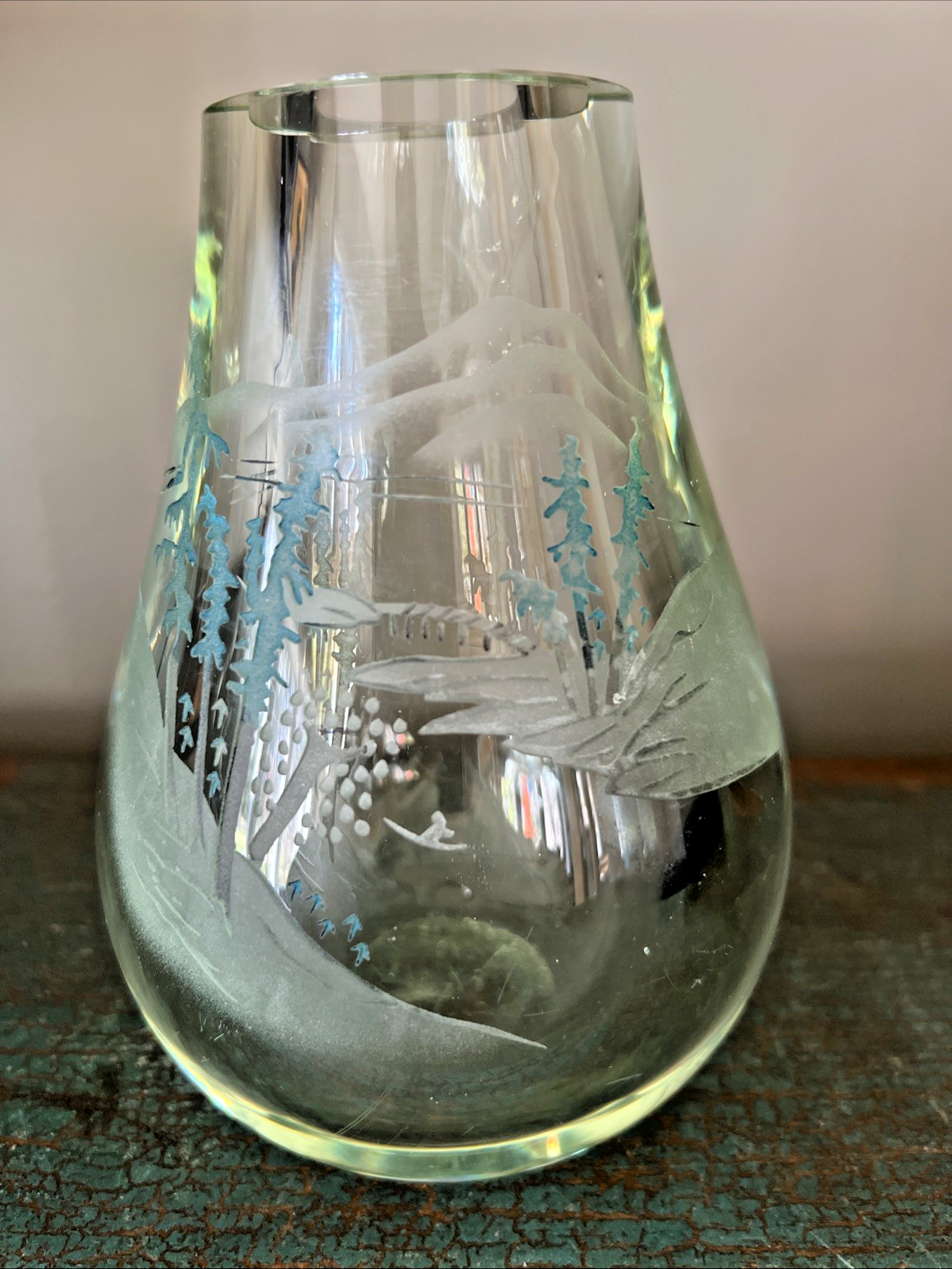 ANTIQUE 1900-1940 CHINESE PEKING GLASS ETCHED MOUTHBLOWN ART GLASS VASE