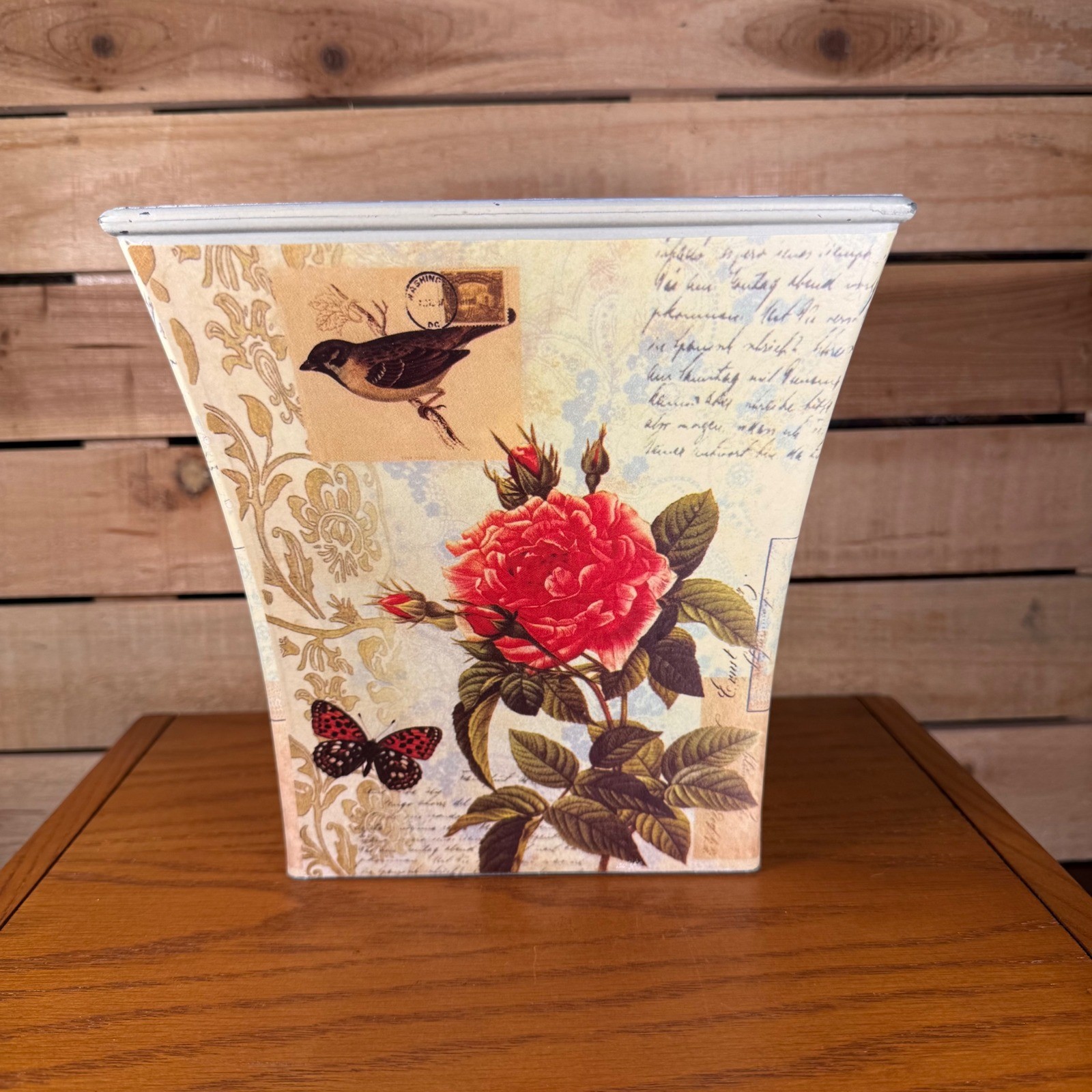 Red Rose Bird resin planter butterfly postcard square pot