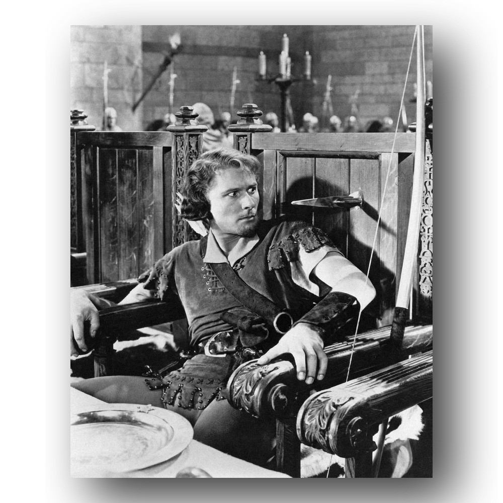 Errol Flynn Photo 8x10 The Adventures Of Robin Hood 1939 Film Set Costume