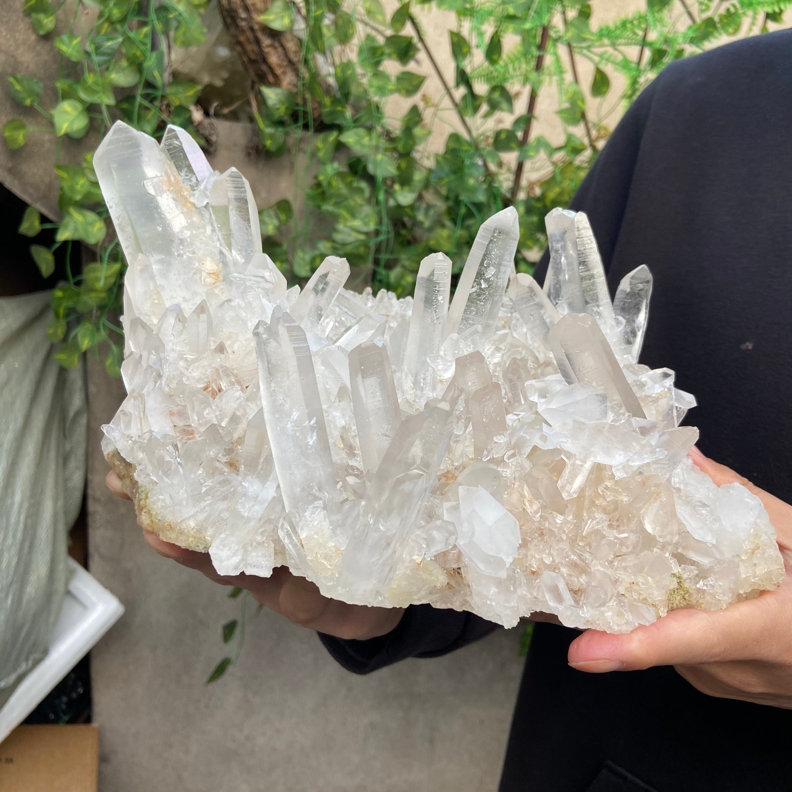 7.6LB  A++Large Natural clear white Crystal Himalayan quartz cluster /mineralsls