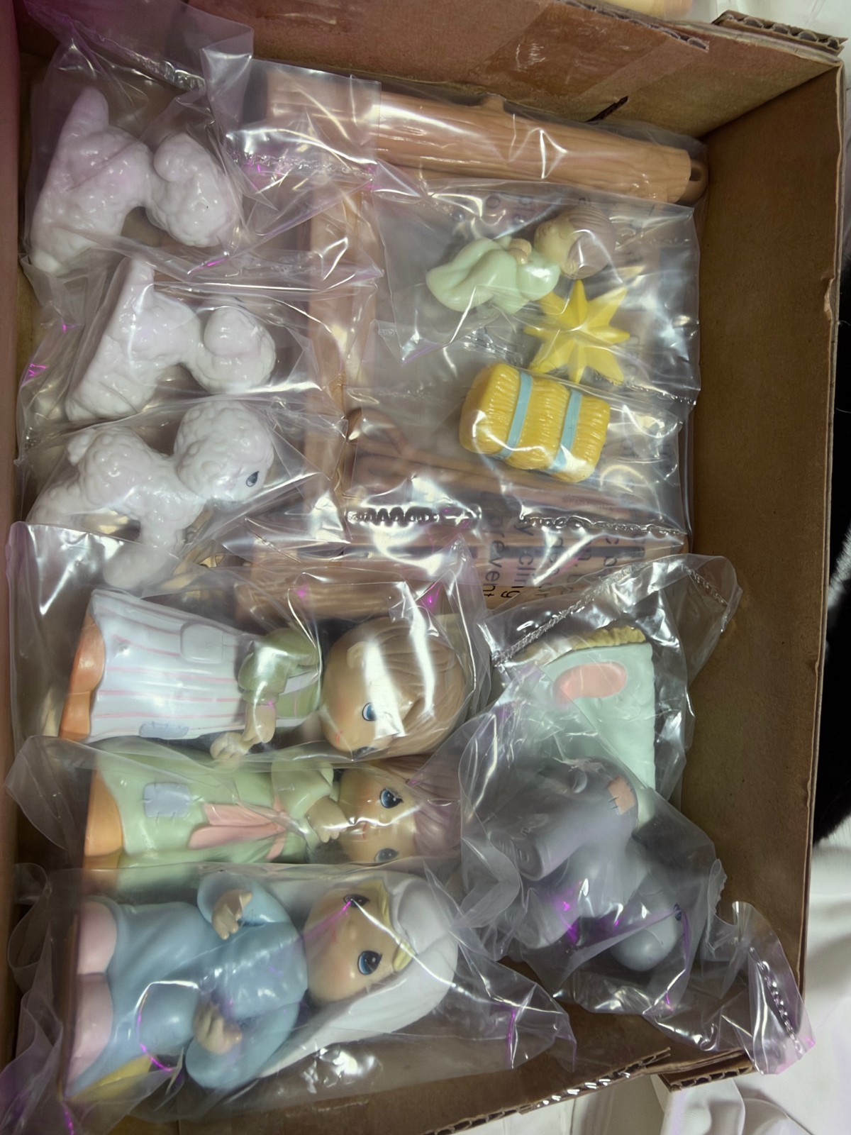2002 Precious Moments NATIVITY PLAYSET F611221 Complete Set in Original Box 2002 Precious Moments NATIVITY PLAYSET F611221 Complete Set in Original Box