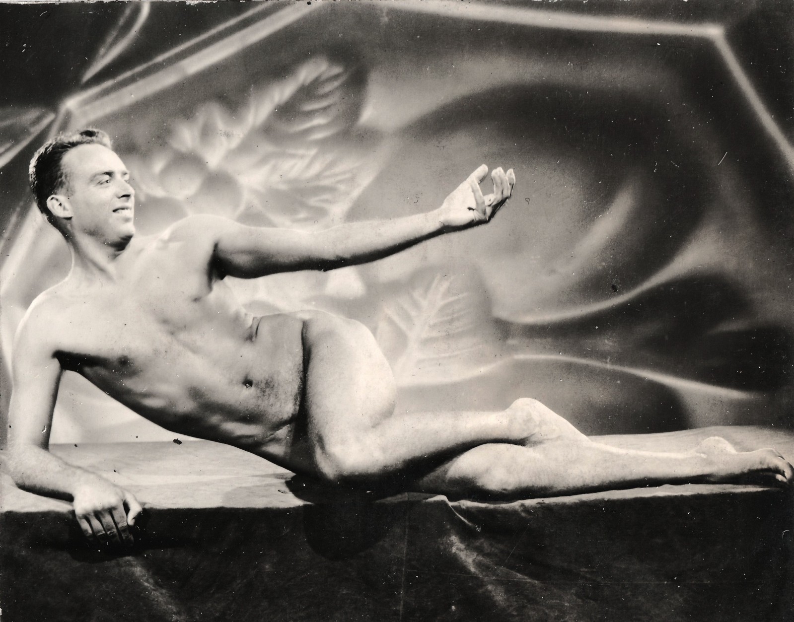 Gay Interest - Vintage   Male Physique Photos  ATHLETIC MODEL GUILD  3.5 x 4\