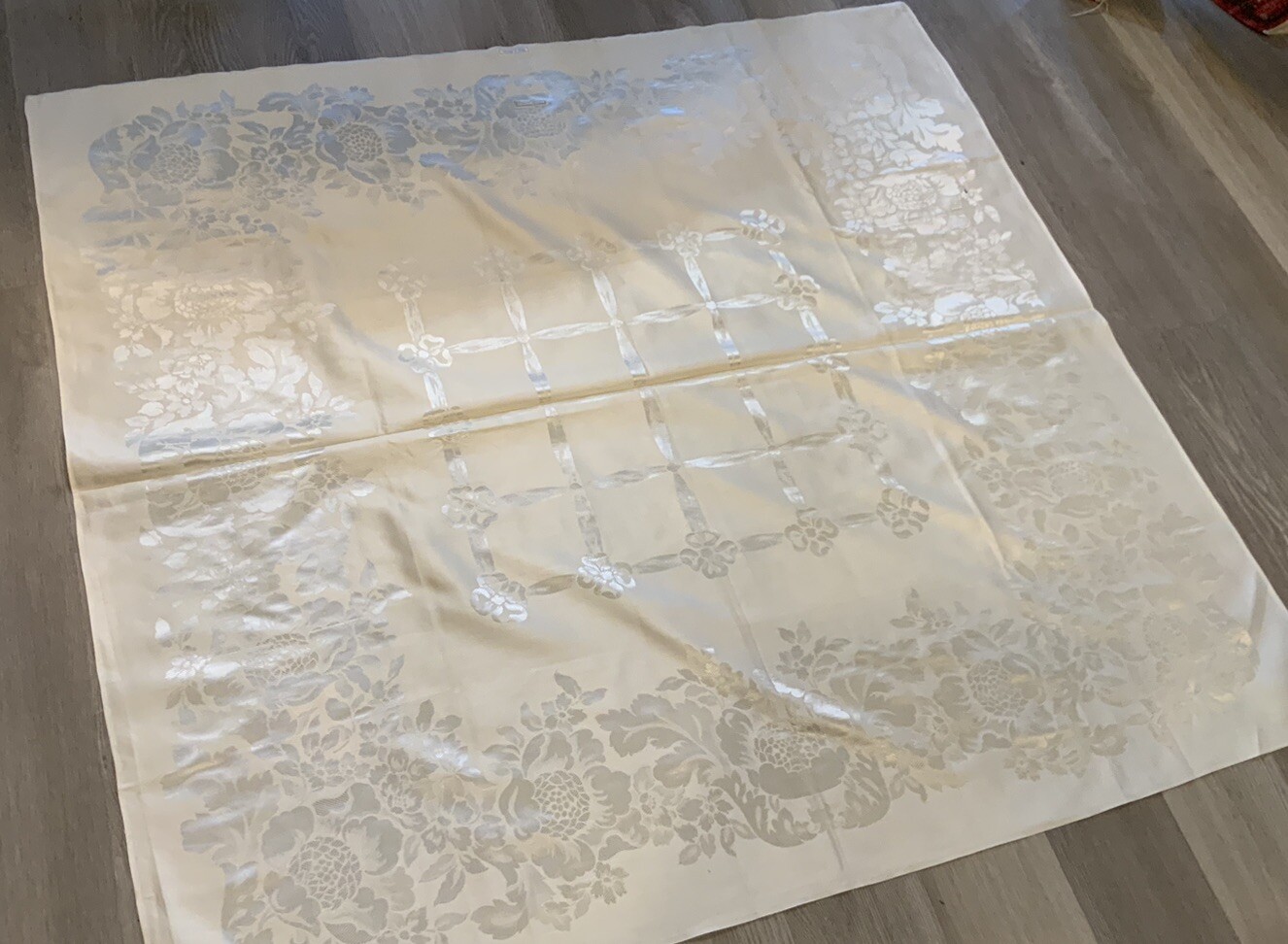 Vintage Rectangle Tablecloth, Belgium, Cotton & Rayon, Flower Design, Ant. White
