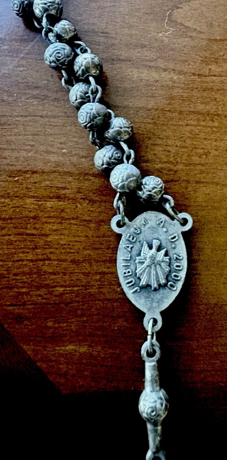 Vintage Jubilee 2000 Catholic Rosary Italy Silver Tone 4 Rome Basilicas Medals