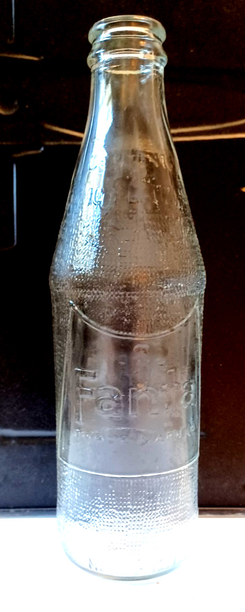 4 1960's vintage bottles, Fanta, excellent condition, no cracks or chips